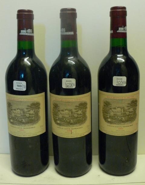 3 Bouteilles CH. LAFITE-ROTHSCHILD, 1° cru Pauillac 1993 (1 etlt)