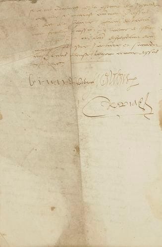 TOULOUSE - PARLEMENT - FAMILLES DE VABRES ET DE BRUYÈRES - VABRES Claude de, conseiller au Parlement de Toulouse. Pièce signée, signée également par Jacques Falcon, prévôt et évêque élu de l?église cathédrale de Nîmes et Jean Guiraudeau Falcon, juge. Pactes de mariage de Marguerite de Vabres fille de Claude de Vabres et de Jean Guiraudeau Falcon. Manuscrit en latin sur papier, Premier janvier 1498, 8 pp. in-folio. Dot: mille livres tournois plus trois robes dont une d?écarlate, une de drap de Rouen et une de camelot, ainsi que trois autres vêtements dont deux de soie (le marié paie les habillements de fiançailles: robe d?écarlate fourrée, et vêtement de satin ainsi que les bagues d?or et d?argent). - VABRES Michel de, fils du précédent, également conseiller au Parlement de Toulouse. Pièce signée, signée également par Bernat de Castelbajac, Pactes de mariage de Claire de Vabres, fille de Michel de Vabres, et de Bernat de Castelbajac. 12 pp. in-folio les deux dernières blanches. Michel de Vabres dans ce contrat passé avant l?acquisition de Castelnau d?Estrètefonds, n?est qualifié que de seigneur de Beaufort. Il donne à sa fille 3.500 livres «en or ou argent». - BRUYÈRES Pierre de, conseiller au Parlement de Toulouse. Manuscrit non signé, Toulouse 6 octobre 1484, en langue d?oc sur papier. 6 pp. in-folio: pactes de mariage de sa fille Sobirane avec Antoine de Borrassier seigneur de Peyrens en Lauragais (pièce fatiguée aux plis). La dot est de mille moutons d?or de Montpellier et la robe d?écarlate fourrée «selon ce qui au jour d?aujourd?hui s?observe entre nobles gens», avec une gonelle assortie en damas. Les trois documents