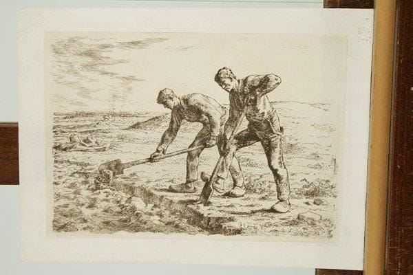 Jean-François MILLET (1814-1875)
Les Bêcheurs. 1855-1856. Eau-forte. 336 x 240. Delteil 13. Belle épreuve tirée en noir bistré sur vergé, avec l?adresse de Delâtre, soigneusement lavée et finement doublée sur japon pelure. Restaurations dans les angles supérieurs. Petits restes d?adhésif dans les angles supérieurs au verso. Marges légèrement réduites. Ex-coll. Fritz Gross (Lugt non décrit)