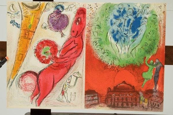 Marc CHAGALL (1887-1985)
Derrière le Miroir. N° 66-67-68. Juin-juillet-août 1954. Éditions Pierre à Feu, A. Maeght éditeur, Paris. Un album in-fol. en ff., contenant 11lithographies (y compris les couvertures) certaines tirées deux à la feuille, 9 en couleurs. Textes de Marcel Arland et de Lionello Venturi. Conrad (coll. Sorlier) 93 à 103. Exemplaire très frais. Joint: Derrière le Miroir. N° 44-45. Mars-avril 1952. Éditions Pierre à Feu, A. Maeght éditeur, Paris. Un album in-fol. en ff., contenant 2 lithographies en couleurs (dont une en couverture). Conrad (coll. Sorlier) 60 et 61. Textes de G. Bachelard, Ch. Estienne, A. Vollard. Ex. très frais. Ens. 2 vol