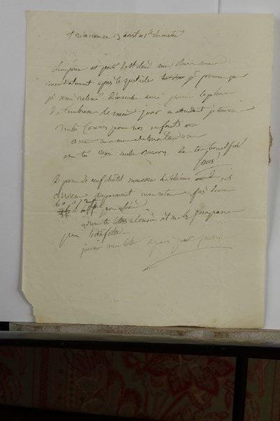 Louis DAVOUT. 8 L.A.S., [1810], à sa femme Aimée Davout, princesse d’Eckmühl ; 13 pages et demie in-4 ou in-8, la plupart avec adresse, un contreseing.Savigny 10 avril. Nouvelles rassurantes de leur petit Joseph : « il a repris sa gaieté et toutes ses petites habitudes. Les bains journaliers qu’a ordonnés Mr Baron lui ont fait le plus grand bien, ses rousseurs sont revenues et ses démangeaisons, la galle commence à suinter »…… Trianon 3 août. « L’empereur est parti de St Cloud, ma chere Aimée immédiatement après le spectacle. Je presume que je serai relevé dimanche. […] Le prince de Neufchâtel m’enverra 4 à 5 daims »… 4 août. « Il paroît ma chère Aimée que je serai de service pendant tout le voyage c. a d. jusqu’au 14. […] Il y a chasse à cour aujourd’huÿ a Marly »… Saint-Cloud 21 août. « Demain l’empereur va à la chasse à 4 h. du soir. Il sera à St Cloud vers les 8 à 9 h. Aussitôt son arrivée je partirai pour Paris »… Fontainebleau 15 octobre. « L’ouragan a fait bien plus de mal ici nous espérons qu’il en aura bien fait, aux Anglais dont l’armée de Portugal a dû être sur mer dans cette tempête »… 15 octobre. « L’empereur voyant le mauvais tems vient de prendre le parti de retourner à Paris »… 17 octobre. Il attend ses lettres avec impatience… [Lundi]. Il parle d’un conseil de famille qui pourrait se tenir à Savigny, et d’une convocatioon chez le juge de paix… Sa nuit a été mauvaise : quinte de toux, vomissement de sang caillé, etc. ; cependant il a été à la chasse ce matin. « Je m’arrangerai pour être rendu demain à Savigny pour le dîner soit avec le mal Mortier soit avec le gl Beliard »…