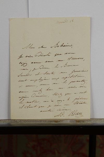 MUSIQUE. 50 lettres ou pièces, la plupart L.A.S.Adolphe Adam (2), André Baugé (photo dédic.), Antonio Bazzini, Henri Berton (notice autobiographique), Auguste Bottée de Toulmon (vente de manuscrits musicaux au Conservatoire, 1838), Cécile Chaminade (2, fentes), Stanislas Champein, Gustave Charpentier, Marcel Couraud (2), Jean Cras, Herman Devriès, Maurice Duruflé, Henri Duvernoy, Louise Farrenc, Édouard Fétis, Benjamin et Magdeleine Godard, Fromental Halévy, Jacques Ibert (partition dédic.), Antoine de Kontski, André Jolivet (sa discographie), Gabrielle Krauss, Marcel Landowski, Charles Lecocq, Alfred Loewenguth, Adrien Mangeot, Joseph Méry, Jules Massenet, André Messager, Olivier Métra, Gustave Nadaud, H. Paradis (photo), Émile Pessard (4), Alexandre Piccinni, Francis Planté, Jeanne Raunay, Camille Saint-Saëns (répar.), Gustave Samazeuilh, Marie Sasse, Henri Sauguet, Ambroise Thomas (2), etc. On joint divers documents, dont 2 photographies de Franz Liszt et Ambroise Thomas, qqs programmes, etc.