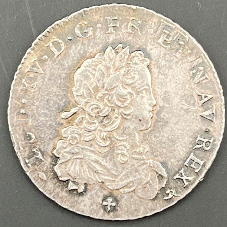 MONNAIES FRANÇAISES ROYALES EN ARGENT
 LOUIS XV (1715-1774)
Tiers d’écu de France ou louis d’argent, 1721, B=Rouen. Réformation.
D.1667A TB