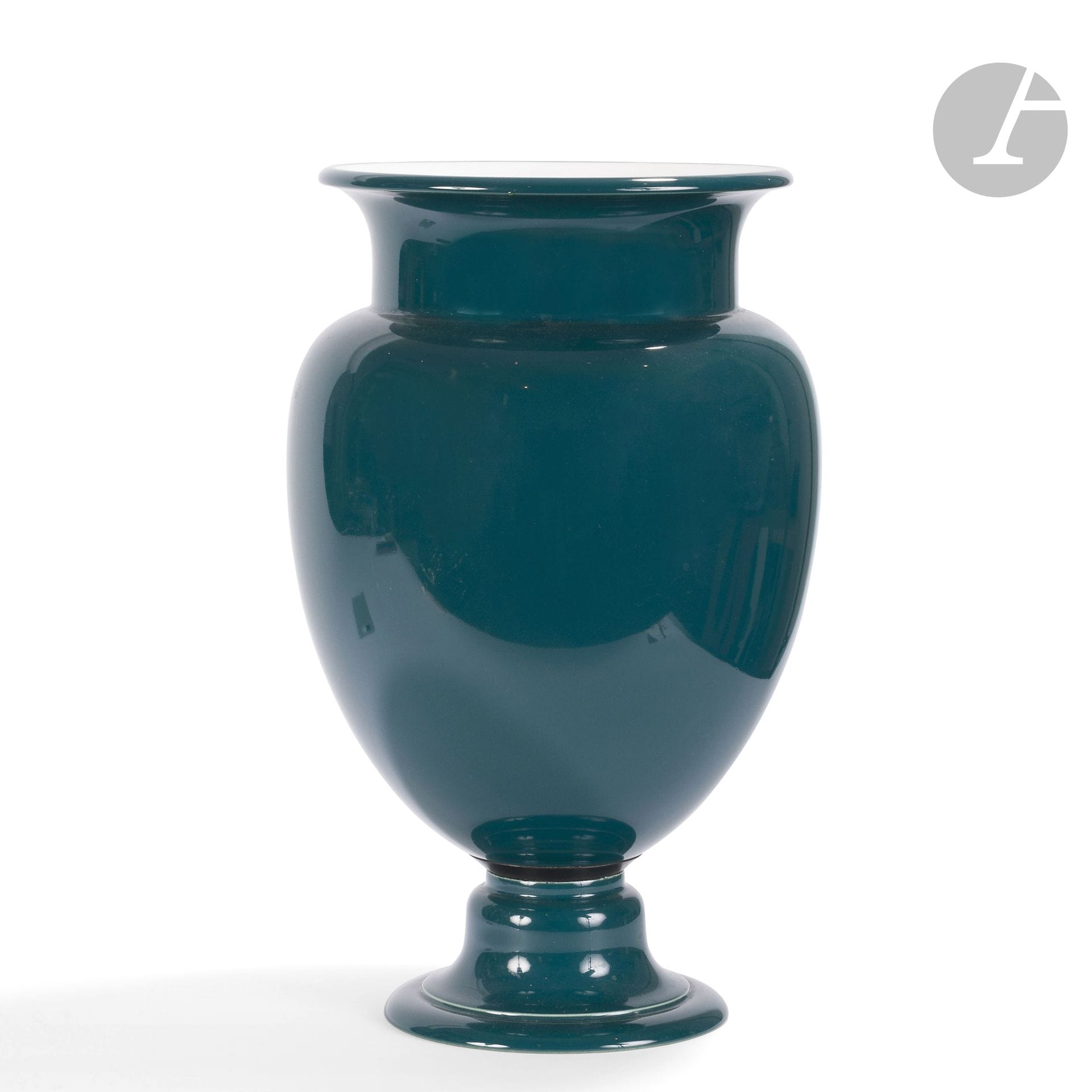 Manufacture Nationale de Sèvres
Etruscan green-bottomed hard-paste porcelain vase, 1968
Marked: green Sèvres 68 and BB. 1219.
Height: 36.8 cm