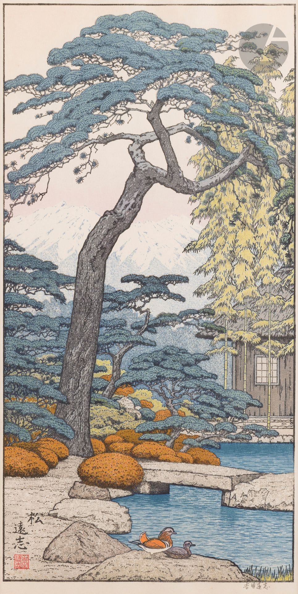 Toshi Yoshida (1911-1995), « Le pin du jardin amical », Japon, vers 1980
Estampe, encre et polychromie sur papier faisant partie d’un groupe de trois avec le sujet des « Trois amis de l’hiver » : pin, bambou et prunier. Elle représente un pin dans un jardin traditionnel japonais entouré d’un petit étang, d’un pont de pierre et d’un couple de canards mandarins, avec en arrière-plan des sommets enneigés. Titre imprimé avec nom de l’artiste et sceau en bas à gauche : le pin, Toshi - 松 遠志. Signée au crayon de papier dans la marge en bas à droite en kanji : 吉田遠志 - Yoshida Toshi. 
52 x 26 cm
Encadrée sous verre.