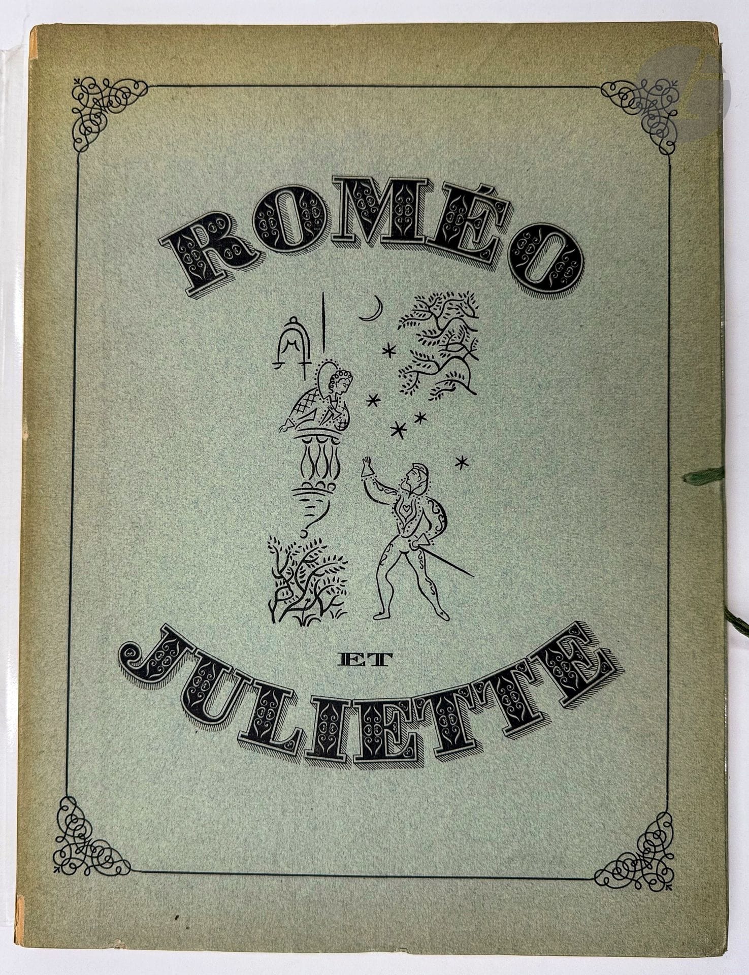 [HUGO (Jean)] - COCTEAU (Jean).
Romeo and Juliet. Pretext for a staging by Jean Cocteau, based on William Shakespeare's play. Sets and costumes by Jean Hugo.
Paris : Au sans pareil, 1926. - In-4, paperback, filled cover, in publisher's illustrated hardback folder.

First edition, printed in an edition of 432 copies, of this play in 5 acts and 23 tableaux composed by Jean Cocteau after William Shakespeare. It was first performed at the Soirées de Paris organized under the direction of Comte Étienne de Beaumont, on Monday June 2, 1924 at the Théâtre de la Cigale.

The edition is illustrated with 21 original engravings by Jean HUGO (1894-1984), author of the play's sets and costumes, including 13 hors texte. With the exception of the figure on the title, all compositions have been hand-colored under the artist's supervision.

One of 350 copies on Montgolfier d'Annonay vellum.

Some damage to the hinges of the slipcase.