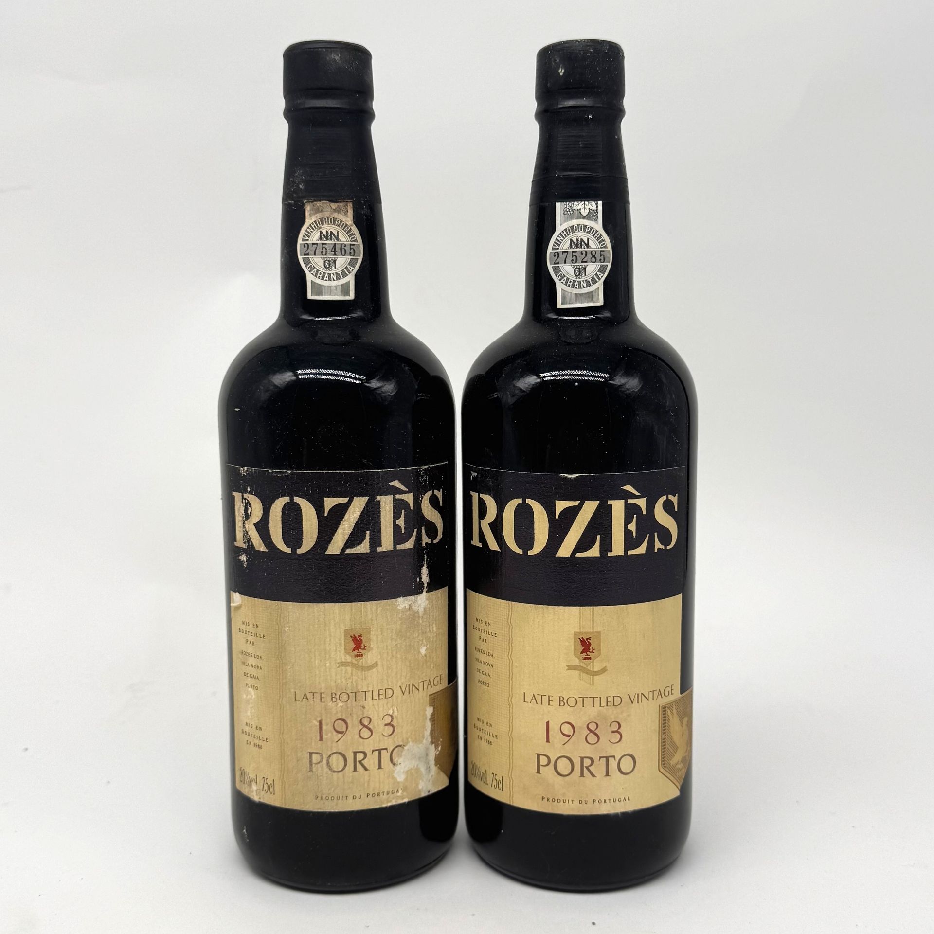 2 B PORTO LATE BOTTLED VINTAGE (Caisse Bois d'origine sale) (1 e.t.a; mise en bouteille en 1988), Rozes, 1983
