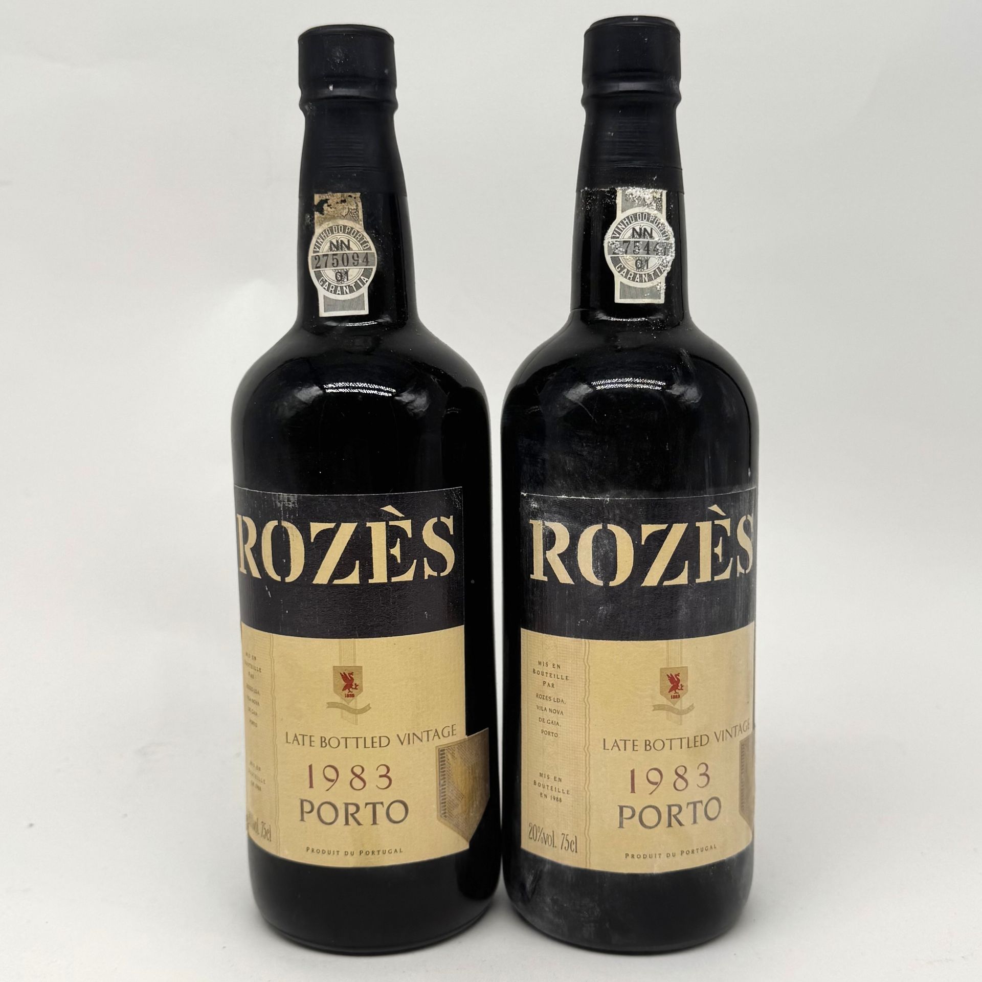 2 B PORTO LATE BOTTLED VINTAGE (Caisse Bois d'origine sale) (mise en bouteille en 1988), Rozes, 1983
