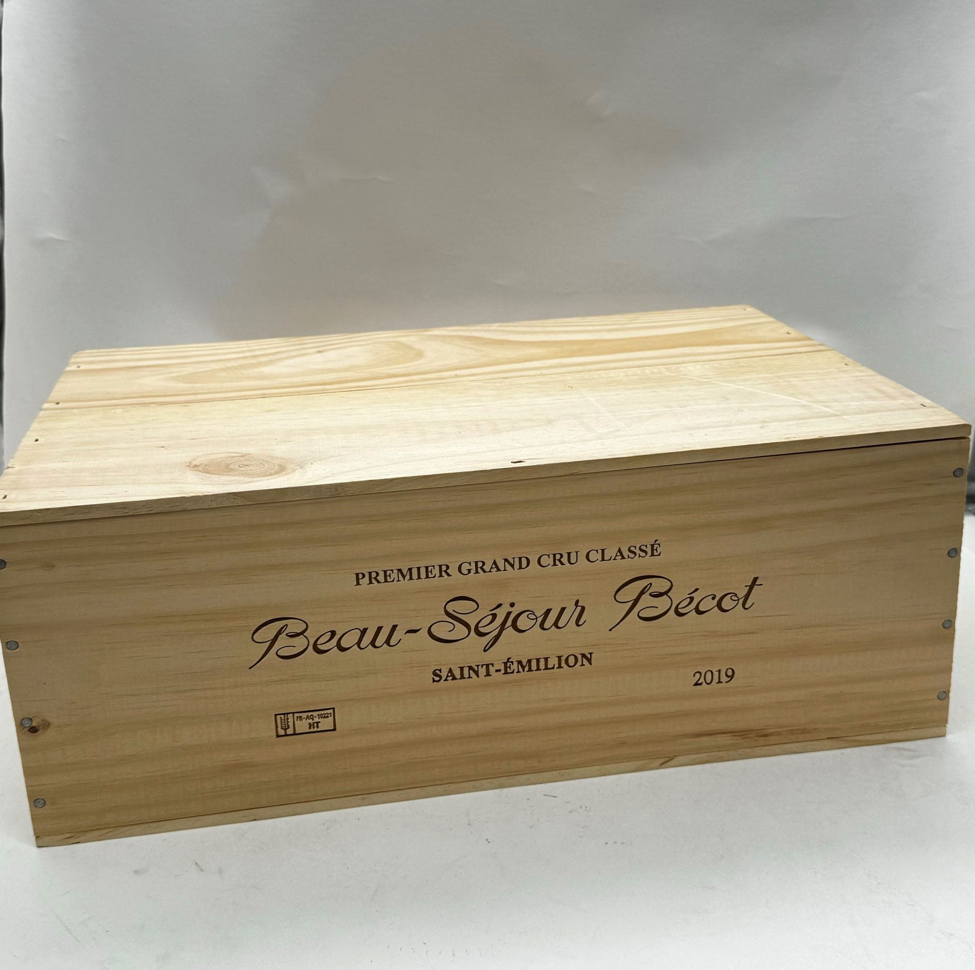 12 B CHÂTEAU BEAU-SÉJOUR BÉCOT (Caisse Bois d'origine), GCC1B Saint-Emilion, 2019