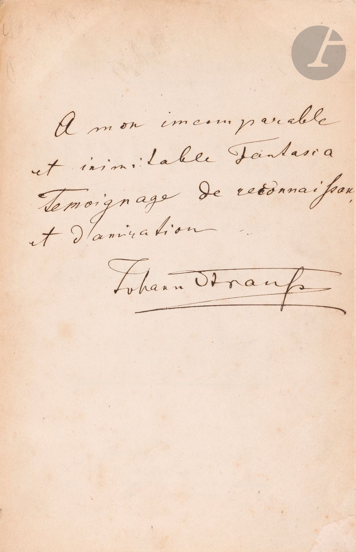 Johann STRAUSS fils (1825-1866). La Reine Indigo. Opéra-bouffe en trois actes (Paris, Au Ménestrel, Heugel & Cie, [1875]) ; petit in-fol. de 233p., cartonnage de l’époque demi-percaline violine (quelques petits défauts d’usage).
Première édition parisienne (partition piano-chant) de cet opérette créée à Vienne en 1871 sous le titre Indigo und die 40 Räuber. La version française, La Reine Indigo, sur des paroles d’Ad. Jaime et Victor Wilder, fut donnée le 27 avril 1875 au Théâtre de la Renaissance.
Envoi autographe signé de Johann Strauss à Zulma Bouffar (1843-1909), «première chanteuse lyrique» qui tenait le rôle de Fantasia, sur un feuillet de garde ajouté : «A mon incomparable et inimitable Fantasia Témoignage de reconnaissance et d’amiration Johann Strauss».