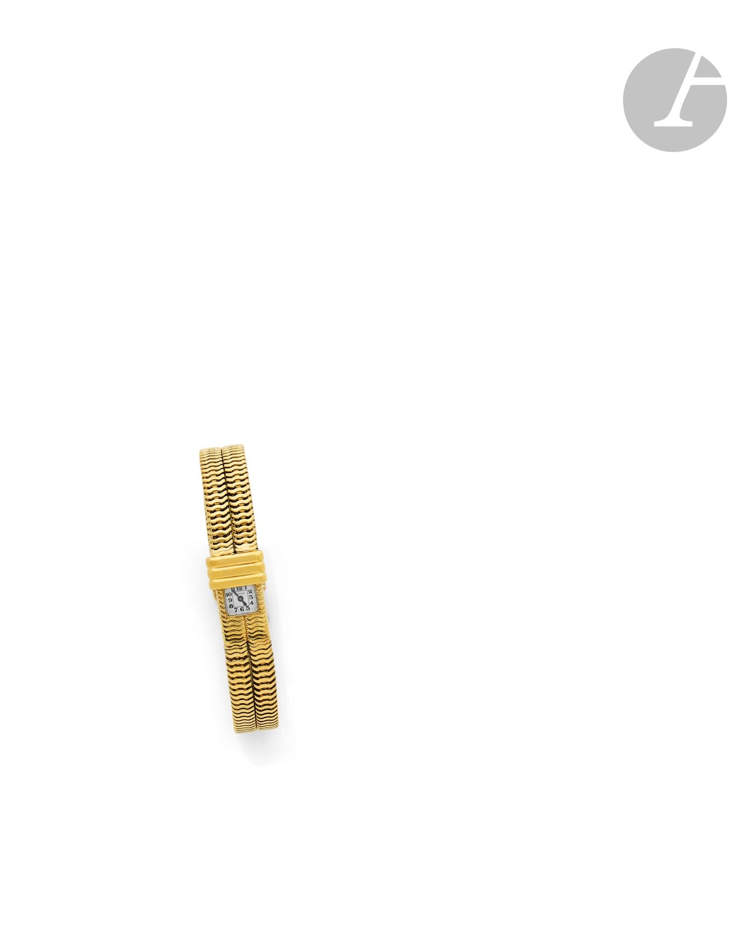 CARTIER
'CACHETTE TUBOGAS'
Montre bracelet " cachette " de dame  en or jaune 18K (750)
Boîtier : rectangulaire, remontoir au dos, capot coulissant. 
Cadran : blanc, index chiffres arabes peints et aiguilles glaive en acier bleui. 
Mouvement : mécanique, duoplan, cal. 108, signé Cartier. 
Bracelet : intégré, formé d'un double tubogas, boucle simple rappelant le même motif que le capot
Signée et numérotée 95906. 
Diam. 24 x 13 mm, longueur : 20 cm 
Poids brut : 94,1 g 

Bibliographie : 
Un modèle similaire figure dans J. Barracca,G. Negretti, F. Nencini, Le Temps de Cartier, Ed. Publi Prom, Milan, 1992, p. 218.