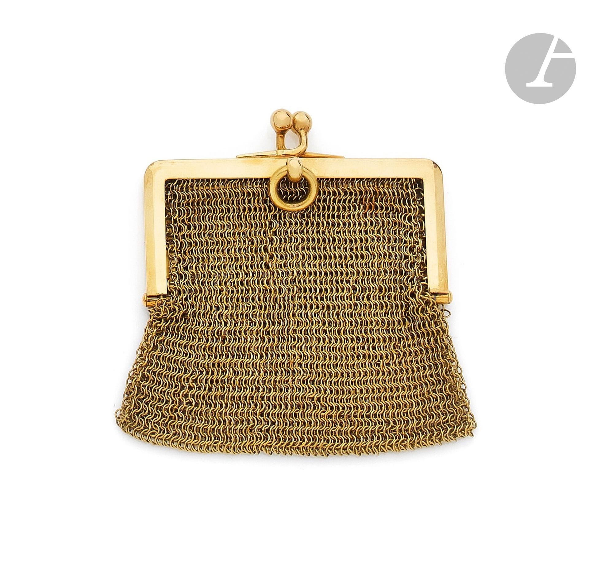 Porte-monnaie en tricot d'or 18K (750). Hauteur : 4,5 cm environ. Poids : 35,4 g

A gold purse