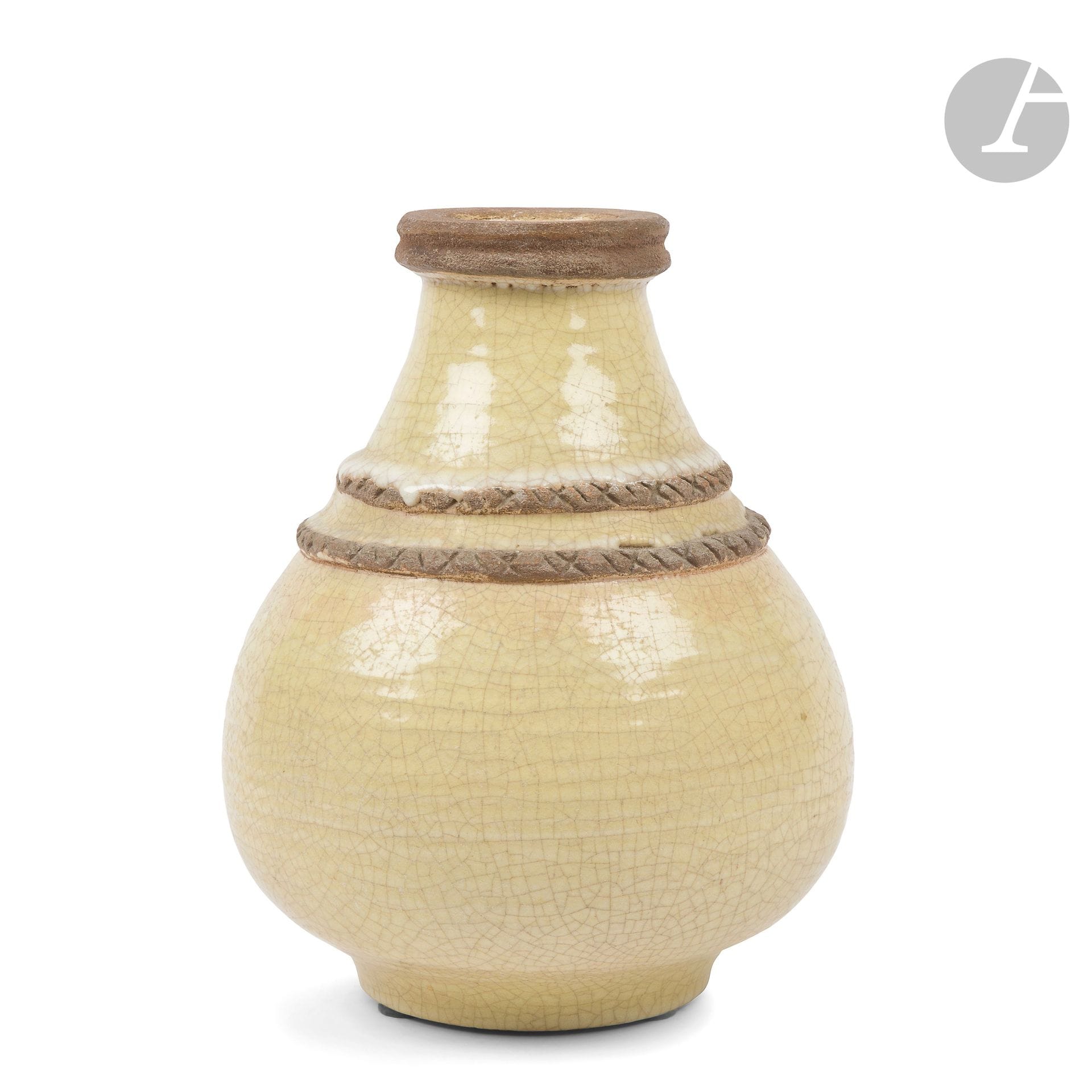 MARJOLAINE & LUC LANEL (1897-1976) & (1893-1965)
Vase piriforme; le col en plateau. Épreuve en céramique émaillée jaune craquelé; l’épaulement souligné de deux frises en ressaut gravées et laissées sans émail mais sous glaçure. Le col également non émaillé. Fin des années 1930. Signé m. luc LANEL sous la base. H.26cm

Bibliographie et œuvres en rapport:
Dominique Forest – Lanel – Luc et Marjolaine – Éditions Norma, Paris, 2005. Des œuvres de la même veine reproduites pages 57, 80, 81, 103 et 104.