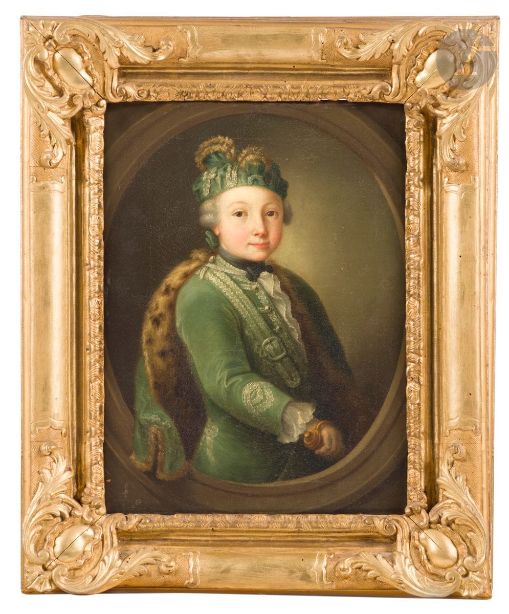 Jean Martial FREDOU (Fontenay-Saint-Père 1711 - Versailles 1795)
Portrait de Charles Joseph de Calvière peint à l’âge de 7 ans en costume de capitaine de la compagnie d’enfant d’honneur de monseigneur le prince de Conti,
Toile
47,5x36cm
Dans son cadre d’origine
Porte un numéro à l’encre au revers du cadre «121»; le nom du modèle est précisé sur une étiquette au revers du châssis: «Charles Joseph de Calvière peint à l’âge de 7 ans en costume de capitaine de la compagnie d’enfant d’honneur de monseigneur le prince de Conti, né en 1749 à Avignon, mort en 1805.»
(Restaurations anciennes) 

Provenance:
Collection du marquis de Calvière, château de Vézénobres.