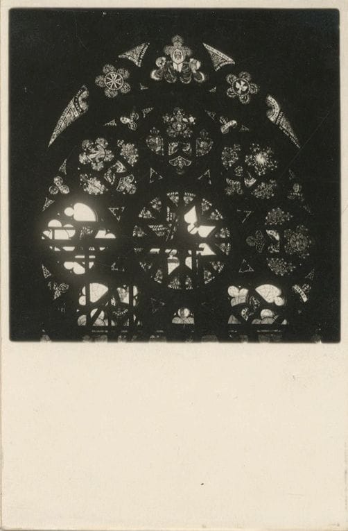 Josef Sudek (1896-1976)

Prague, c. 1930.

Cathédrale Saint-Vitus.

Épreuve argentique d'époque sur papier carte postale.

8,5 x 13,5 cm avec marges
