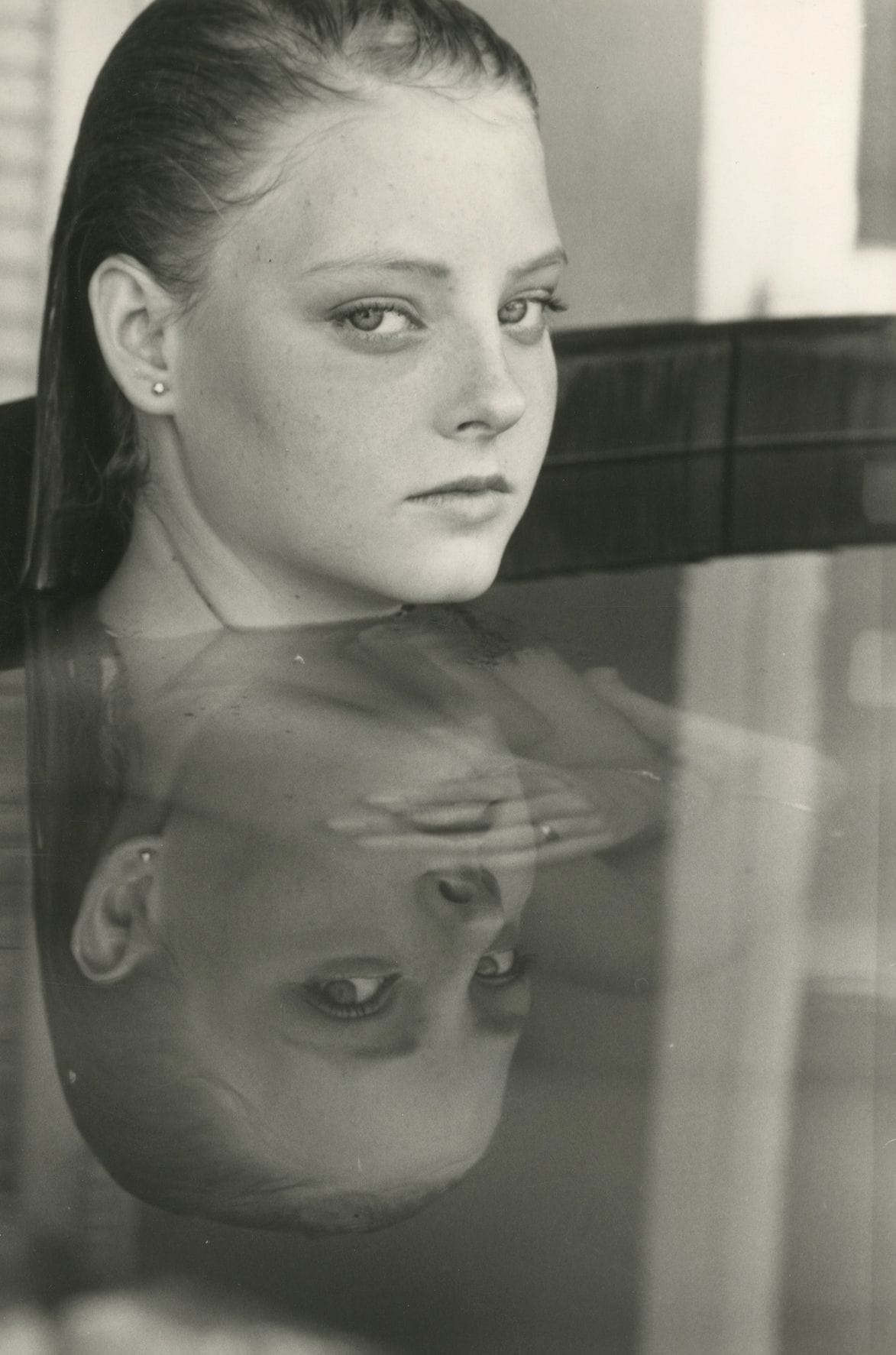 Emilio Lari (1939)

Jodie Foster, c. 1975.

Épreuve argentique  d'époque. Tampon Photo by Emilio Lari - Forum au verso.

30,5 x 20,5 cm