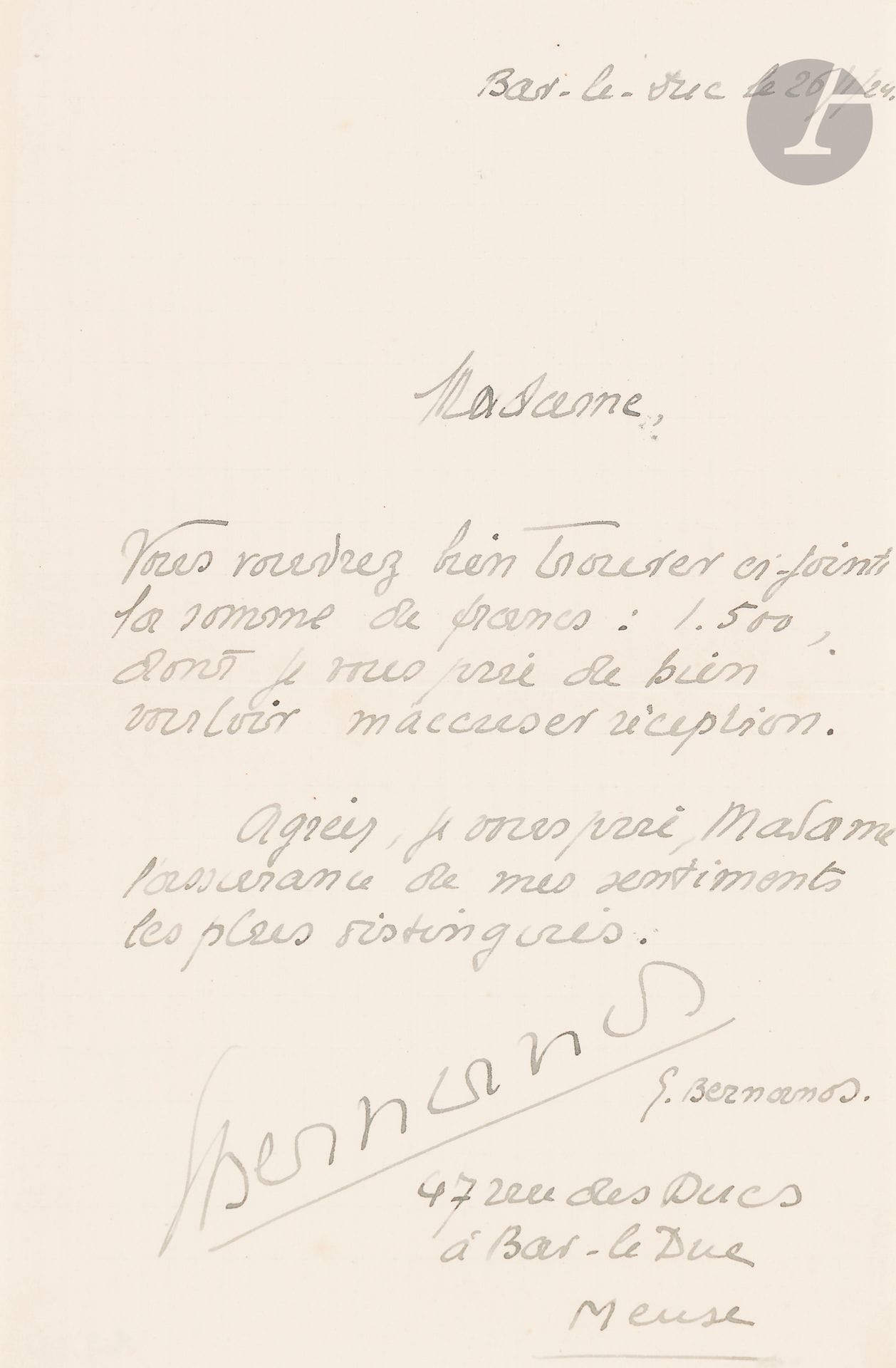 Georges BERNANOS (1888-1948). 3 L.A.S., Bar-le-Duc 1924-1925 et s.d., à une dame; 4pages in-8 ou in-4.
Bernanos, qui séjourne alors à Bar-le-Duc (47 rue des Ducs) envoie de l’argent (loyer ou remboursement d’une dette?) à sa correspondante. Le 22 mai 1925 (en-tête des assurances La Nationale), de Châlons, il promet d’envoyer des fonds dès son retour à Bar-le-Duc. Une autre fois, il envoie la somme de 750F et explique: «Ce n’est que la moitié de celle que je devrais vous remettre, et je vous serais très obligé de bien vouloir prier Madame Délepine de s’en contenter pour cette fois. Elle peut croire que j’enverrai le solde aussitôt qu’il me sera possible»…
On joint une lettre écrite en son nom (Fressin 27 août 1920); 2 télégrammes, appelant au secours le Dr Délepine [Fressin 4/4/1923), et condoléances à Mme Délepine [Auchy-le-Hesdin 2/8/1926].