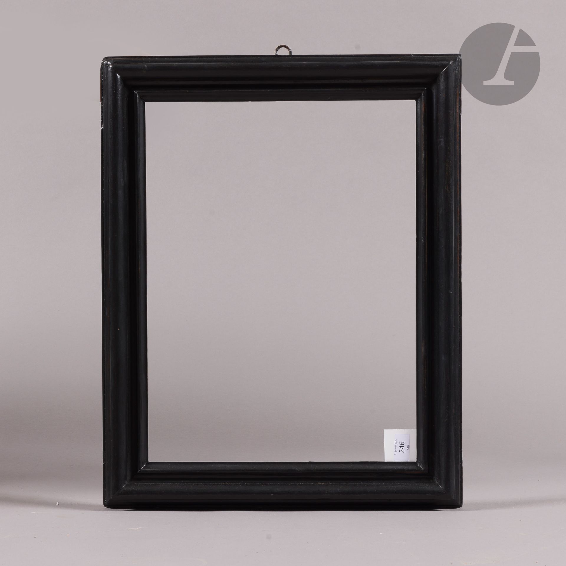 Molded and blackened wood frame. Italy, 18th century. 37.4 x 50 cm - Profile: 6 cm