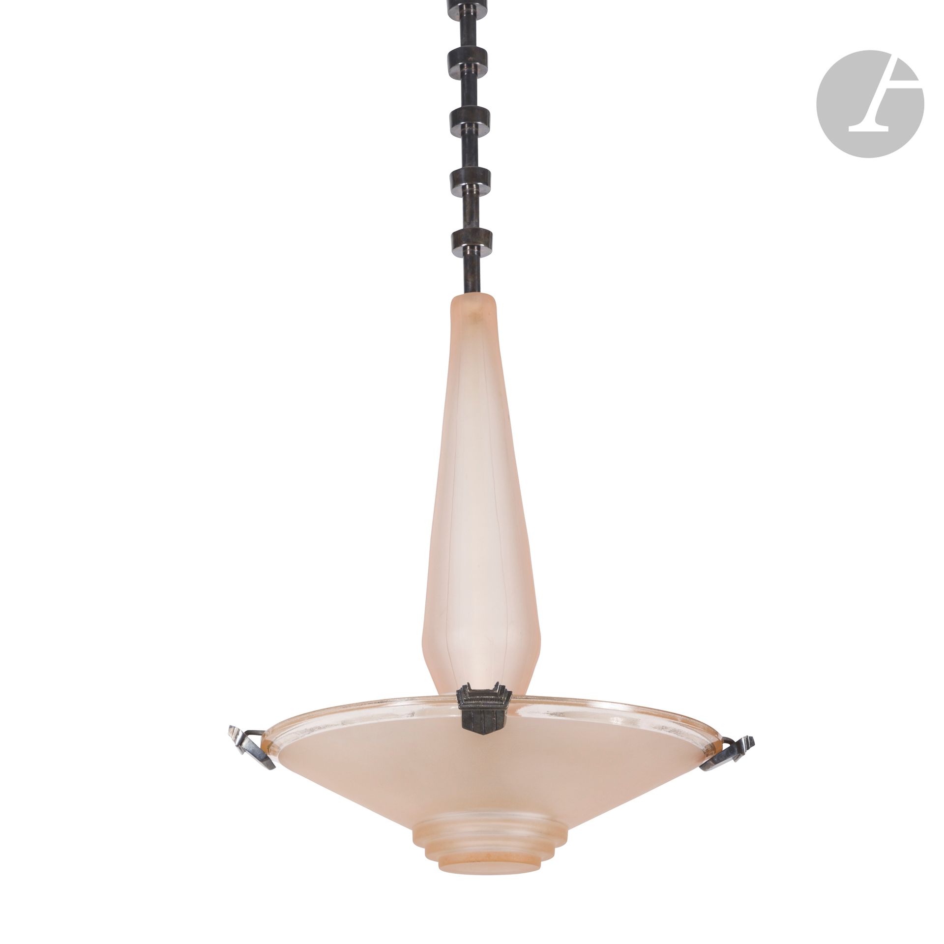 MULLER FRÈRES LUNÉVILLE 
Modernist suspension lamp. Chromed metal frame. The shaft and bowl in pink glass. The bowl signed MULLER F on the rim. H. 83 cm