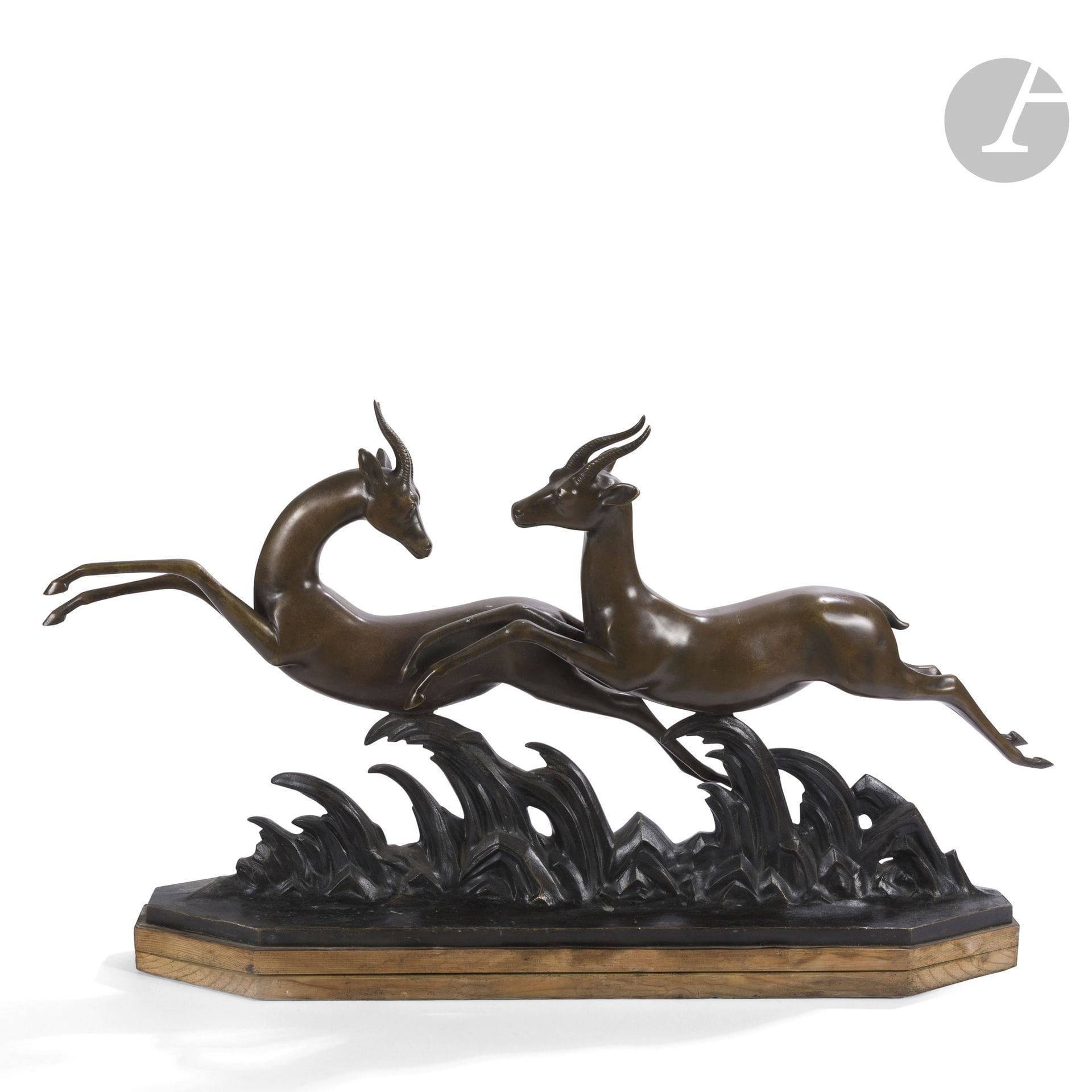 LUCIEN CHARLES ALLIOT (1877-1967)
Leaping gazelles
Sculpted group. Bronze proof with brown patina. Early edition cast. Signed L. ALLIOT and marked Bronze on the terrace. H. 36 cm - L. 74 cm - W. 12 cm