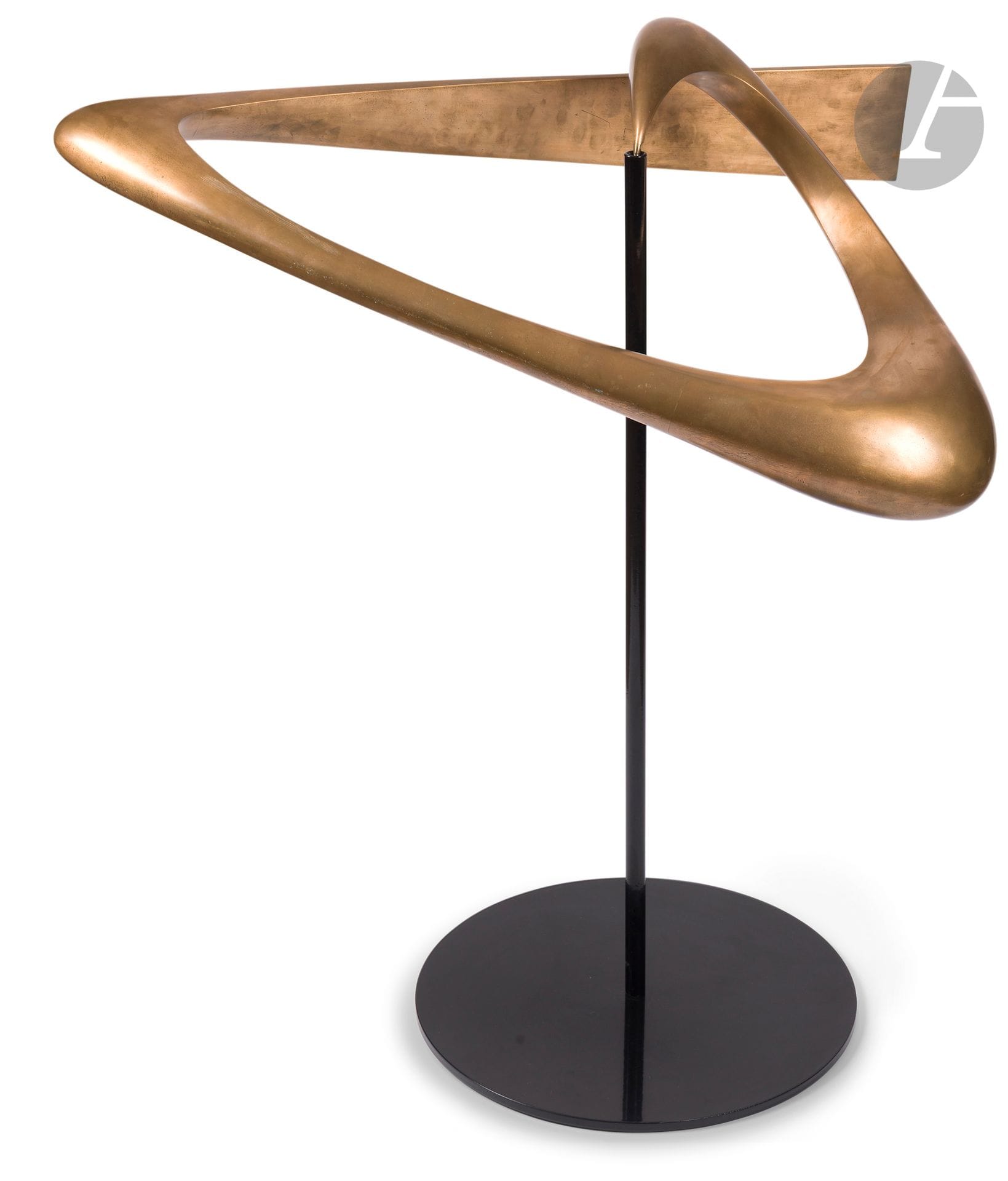 Marta PAN [Franco-Hungarian] (1923-2008)
Spirale 1, 1959
Bronze proof with golden patina.
Base with non-original model.
Edition of 6+1.
Unsigned.
94 x 23 x 56 cm
Total height : 98 cm

Exhibitions : 
- Marta Pan, Stedelijk Museum, Amsterdam; Palais des Beaux-Arts, Brussels; Galerie Arnaud, Paris; Galerie Handschin, Basel, 1961, a similar example exhibited.
- Marta Pan, Worldhouse Gallery, New York, 1963, a similar piece exhibited.