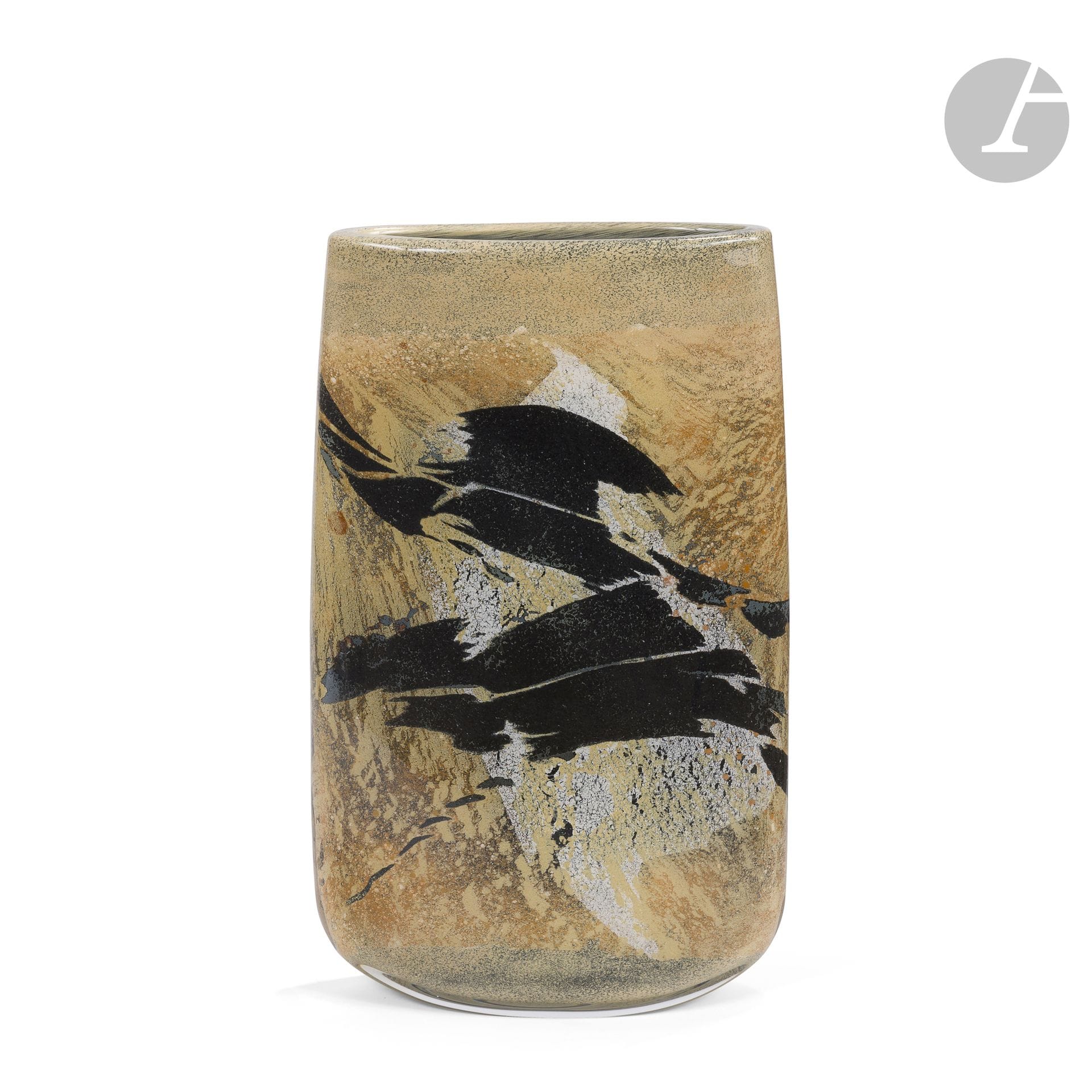 ALAIN &amp; MARISA BÉGOU (B. 1945) &amp; (B. 1948)
26.18.02
Very large vase sculpture. Blown glass proof with inclusion decoration. Signed M. A. GÉGOU and numbered 26.18.02, engraved towards the base. H.53cm - L.34cm