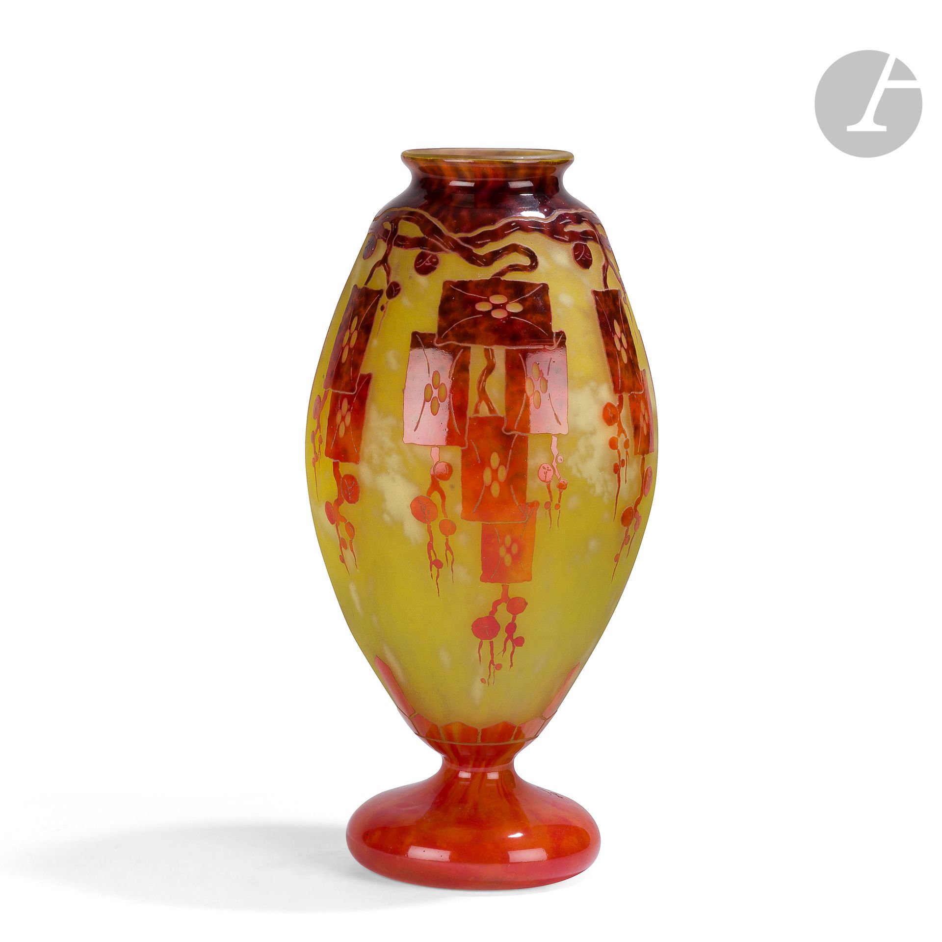 FRENCH GLASS
Ash
Obovoid vase on pedestal. Proof in multi-layered glass; the decoration is acid-etched and treated with tortoiseshell and orange on a yellow marbled ground. Signed LE VERRE FRANÇAIS, engraved on the base. H.36cm