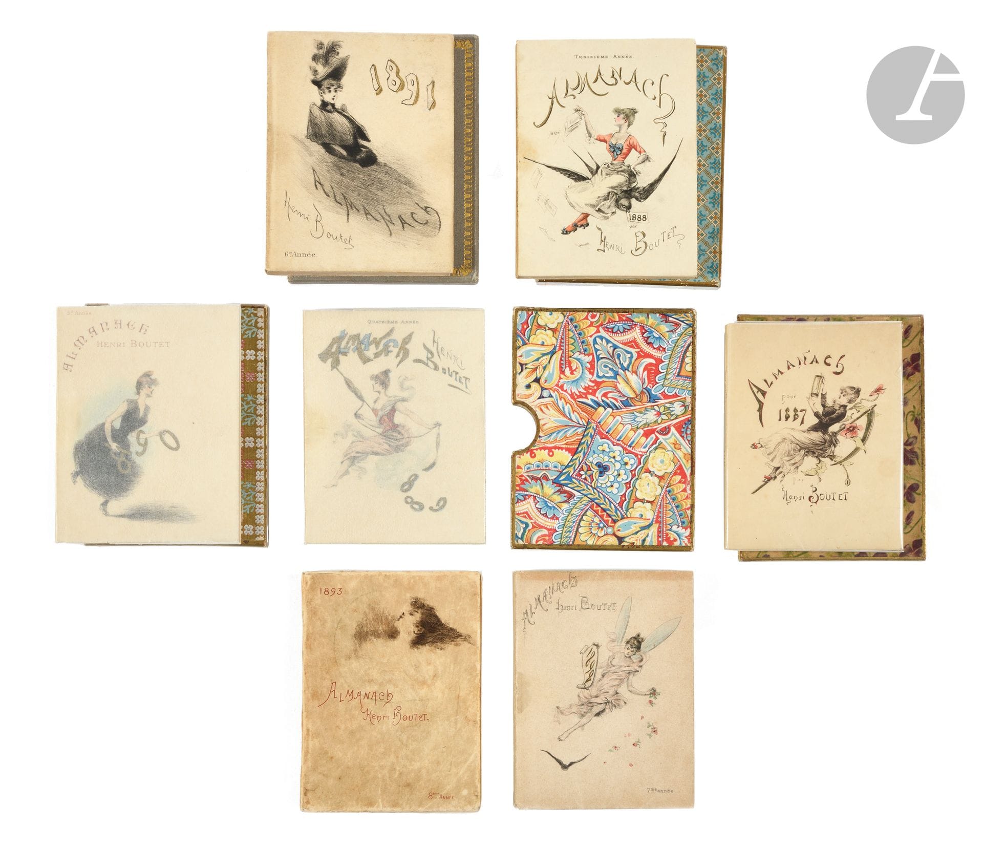 BOUTET (Henri).
Almanach. Deuxième [-Huitième] année.
Paris : chez tous les libraires, 1887-1893. — 8 volumes in-32, 108 x 80. Brochés, couvertures illustrées, étuis décorés pour six volumes.

Réunion de 8 des 9 almanachs illustrés par Henri Boutet.

Publiés de 1887 à 1895, ces « petits almanachs élégants, gracieux, bien féminins, témoignant d’une très réelle recherche d’art » (Grand-Carteret) réunissent des poèmes et des textes de Paul Bonhomme, Hippolyte Devillers, Arsène Alexandre, Georges Montorgueil, Paul Bilhaud, Maurice Guillemot, André Lemoyne, Clarine Luxe, François Fabié, Ferdinand Reiss, etc.

Les premiers volumes sont ornés de 12 pointes-sèches d’Henri Boutet représentant des parisiennes, sujet de prédilection du peintre. À partir de 1890, les techniques varient et les compositions à pleine page sont accompagnées de vignettes en noir ou en couleurs dans le texte.

Lithographe et pastelliste français, Henri Boutet (1851-1919) s’est fait une spécialité de la représentation de la parisienne de la fin du XIXe siècle. Il exposa au Salon des humoristes, au Salon de la société des artistes français et au Salon d’automne. Directeur de la revue L’Art moderne, « il a croqué plus de parisiennes que croque-mitaine de petits enfants… Il les croque toutes crues, le monstre, en robe, en pantalon, en chemise, quelques fois moins… Eleusis avait ses mystères ; les corsets n’en ont plus pour Henri Boutet… » (Hippolyte Devillers). Il est aussi l’illustrateur de nombreux ouvrages et a participé à L’Illustration, Paris-Artiste, La Revue artistique.

Exemplaires du tirage ordinaire. Il manque l’année 1894.

Bords de l’étui pour 1892 passés et frottés, cartonnage du dernier volume défraîchi, quelques rares petites rousseurs et décharges des illustrations par endroits.

Provenance :
Louis Becker, avec ex-libris pour les années 1889 et 1890.

On joint, du même :
- 1886. Calendrier Parisien. Paris : Librairie L. Conquet, [1886]. — In-32, cartonnage satin bleu illustré.

Édition tirée à 650 exemplaires, comprenant, outre le calendrier, 12 sonnets d’Ernest d’Hervilly et 12 pointes sèches originales d’Henri Boutet à pleine page (le titre en mentionne 13, prenant sans doute en compte l’illustration du cartonnage).

Cartonnage légèrement sali.

- Petit almanach pour l’année 1893, 1894, 1895. Paris : Chez tous les libraires, 1893-1895. — 3 volumes in-32, 110 x 70 : (16 ff.), couverture illustrée ; (32 ff.), couverture illustrée ; (16 ff.), couverture illustrée. Broché, couverture rempliée, étui commun recouvert de papier fantaisie.

Série complète de ce charmant almanach publié et illustré par Henri Boutet.

Chaque volume renferme un calendrier, des pages pour les notes et des annonces, le tout agrémenté de dessins en couleurs représentant des parisiennes à la mode.
Couvertures salies, tomaison ajoutée à l’encre bleue aux dos.