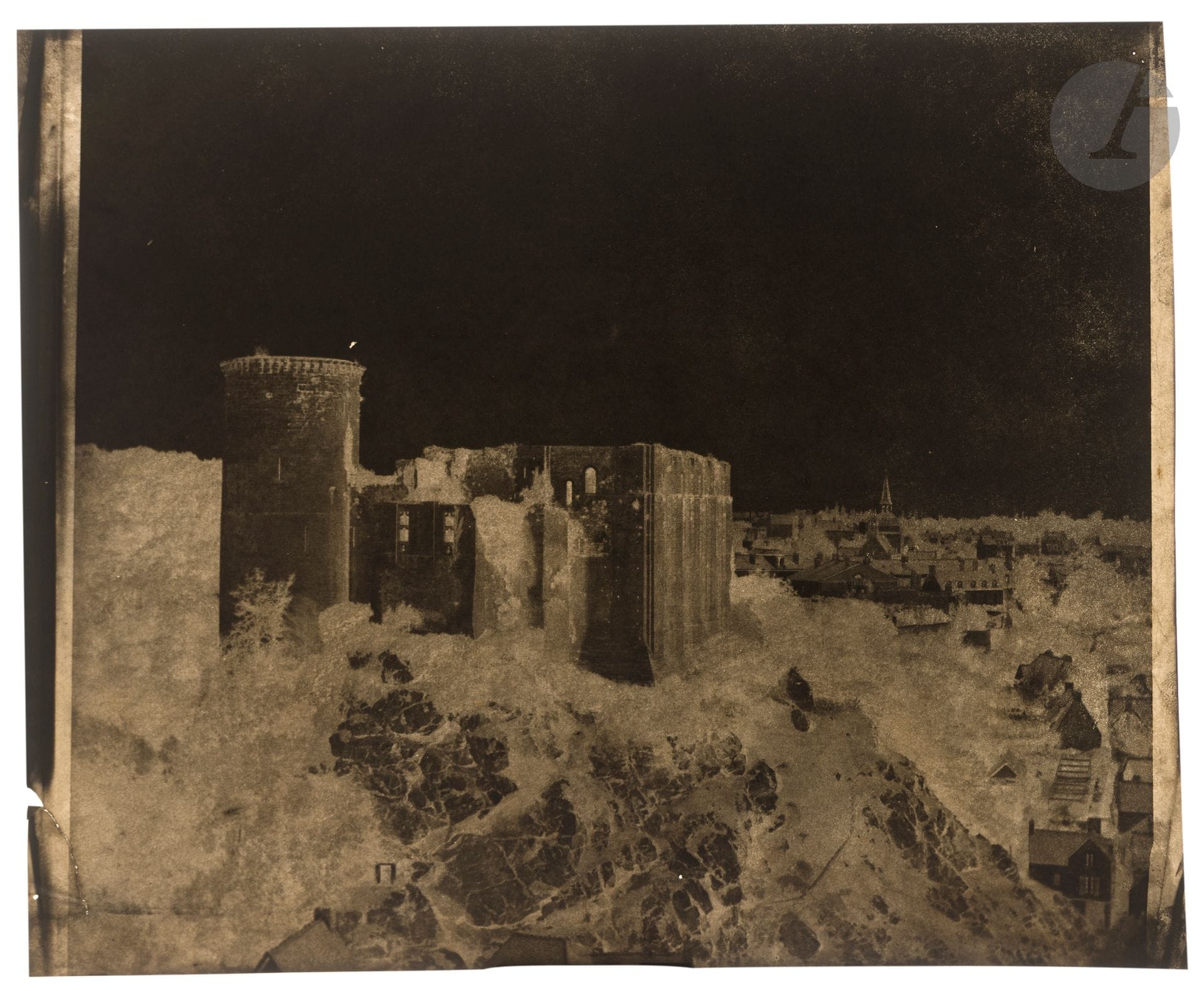 Louis Humbert de Molard (1800-1874)
Château de Falaise, c. 1848.
Négatif papier.
19,5 x 23,8 cm

Provenance :
Collection François Lepage, Paris.