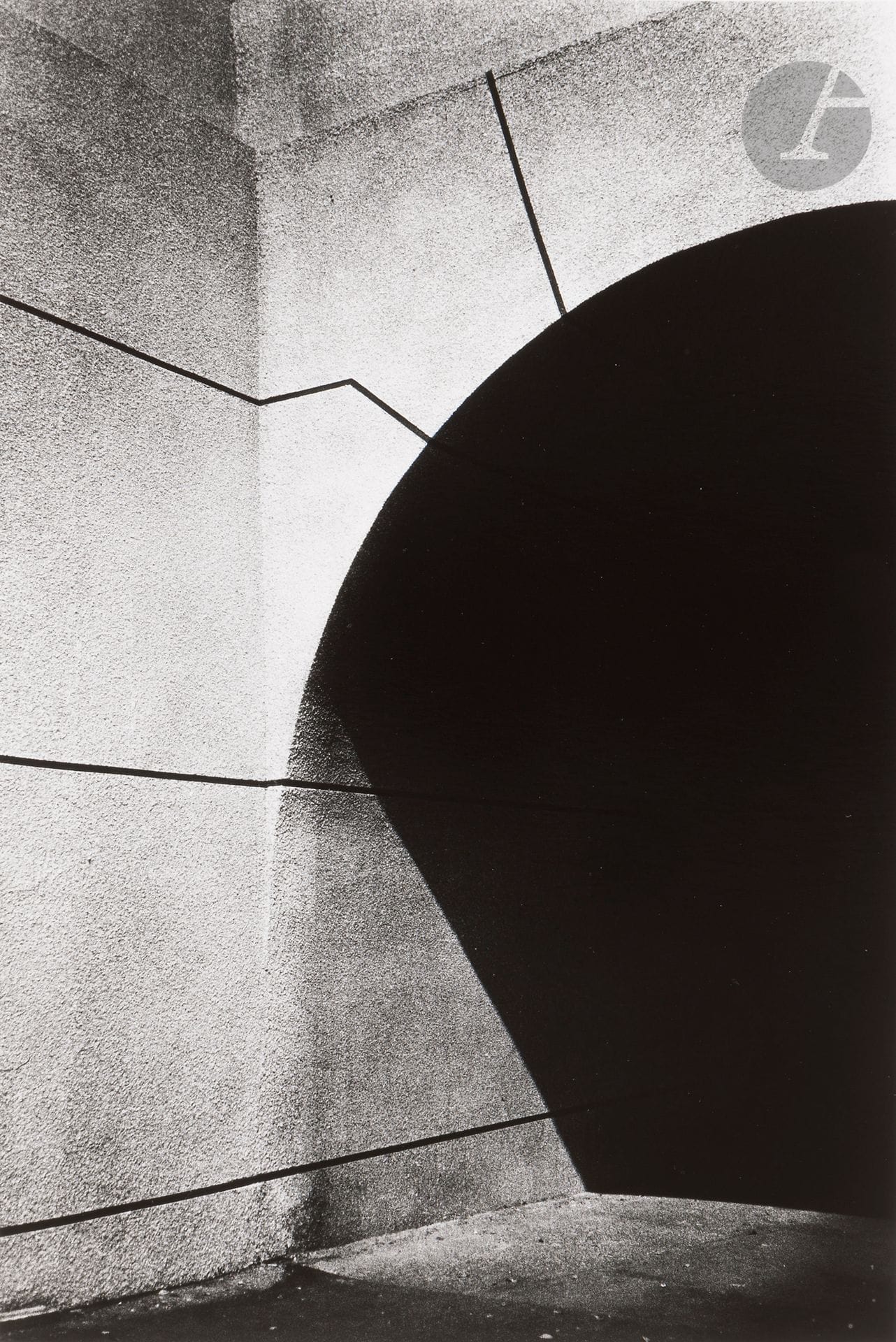 Daido Moriyama (1938)
Sans titre, de la série Hysteric #4, 2022. 
Épreuve argentique, signée et numérotée au crayon à 10 exemplaires au verso. 
Image : 28 x 18,8 cm - Feuille : 30,3 x 25,3 cm
