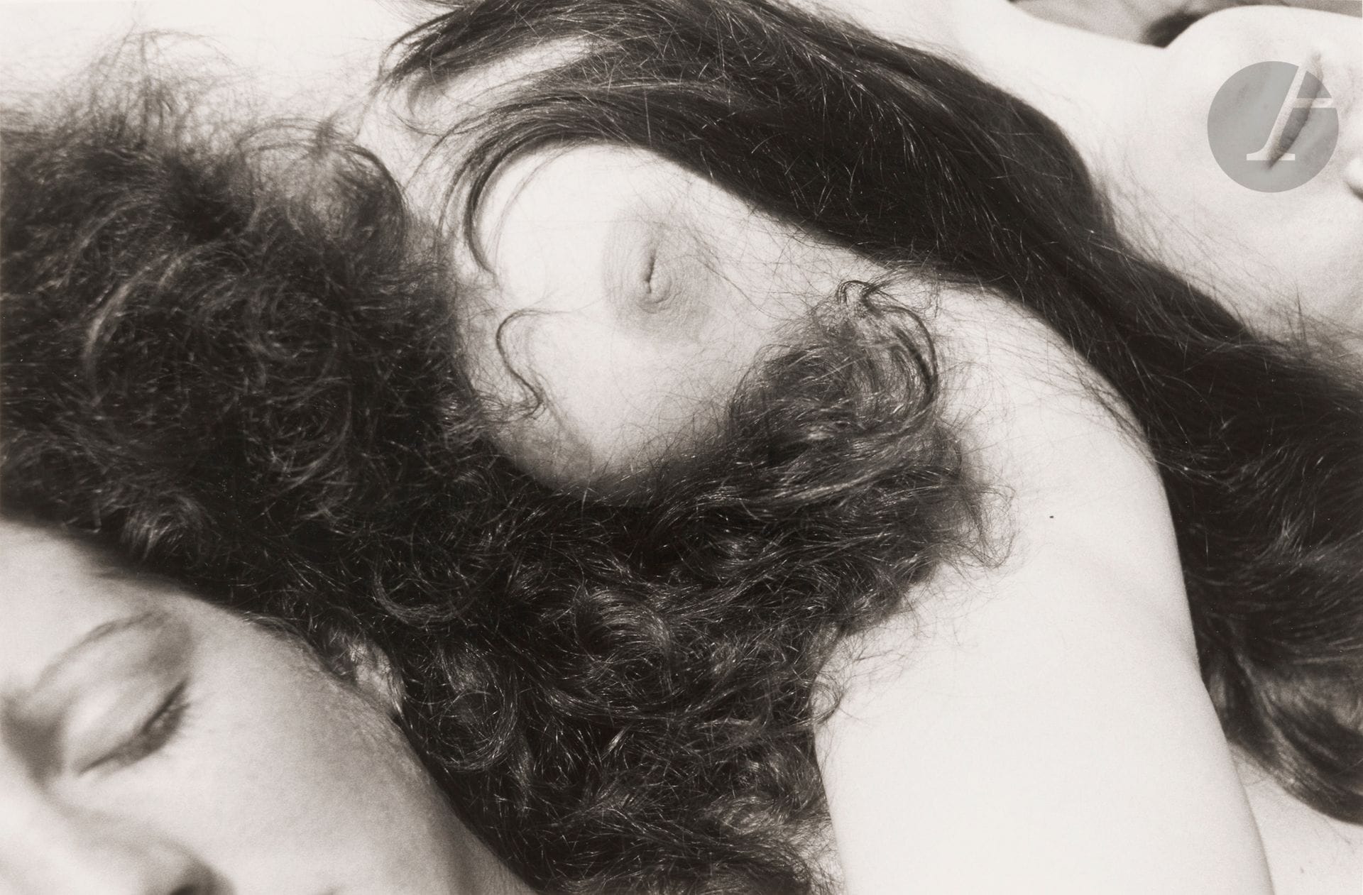 Ernestine Ruben (1931) 
Sans titre, de la série Être humain, c. 1980. 
Épreuve argentique d’époque (issue du portfolio Être Humain, 1985), signée à l’encre et numérotée au crayon à 10 exemplaires au verso. 
Image : 17 x 26 cm - Feuille : 27,8 x 35,5 cm
