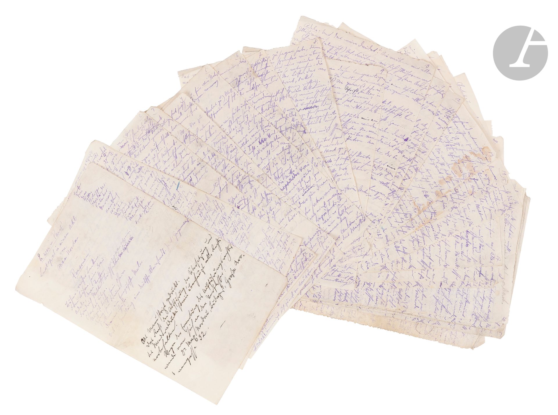°[MANUSCRIT - NORDAU] Max NORDAU (1849-1923) 
Er war in Paris Lustspiel in einem Akt 
Manuscrit autographe en allemand signé et titré. 1 p. de présentation et 26 pp. numérotées, 22 x 14 cm 
Cette pièce semble-t-il écrite en 1879 n’a jamais été jouée. Le manuscrit était considéré comme perdu. 
Bibliographie : Peta Zudrell : Der Kulturktitiker und Schriftsteller Max Nordau.Zwischen Zionismus, Deutschtum und judentum, Wurzburg, 2003, p. 86







Mots clés :
judaïca, juif, juive, hébreux, rabbins, jewish, torah, hebrew, hebraica, judaisme, synagogue, sionisme, pessah, pessach, haggada, haggadah, hagada, hagadah, passover, menora, menorah, hannuka, hannuca, hannoucca, hanouccah, torah, juden, israélite, Israël, antisemitism, antisémitisme, dreyfus, meguila, sepharade, sefarad, ketouba