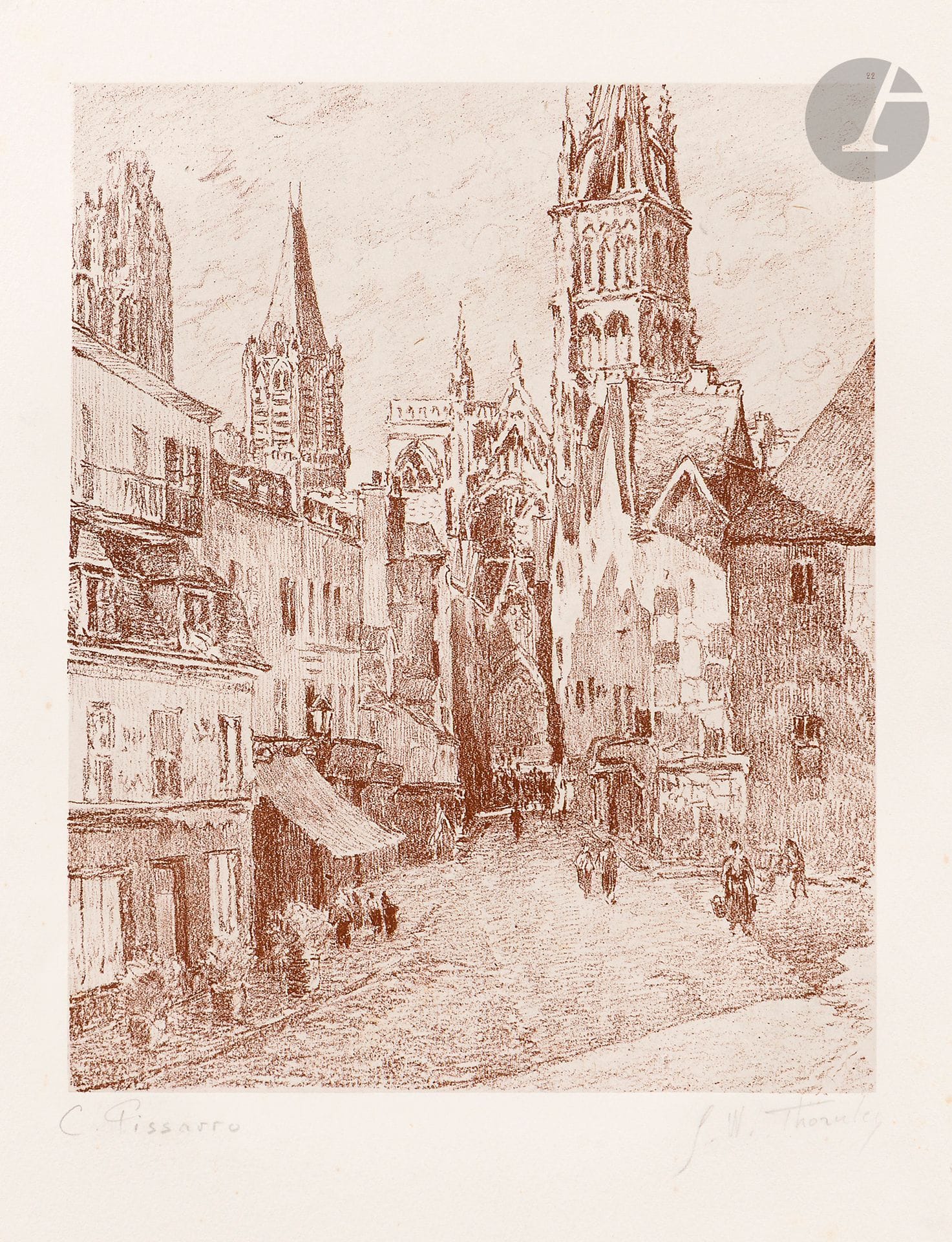 Georges William Thornley (1857-1935)
Vieille rue à Rouen. (Pl. 22 pour l’album 25 lithographies par W. Thornley d’après Pissarro, Paris, Charles Hessèle, 1900). Lithographie d’après un tableau de Pissarro. 220 x 277. Impression en brun. Très belle épreuve sur chine appliqué sur vélin blanc fort, revêtue d’une signature « C. Pissarro » et signée par W. Thornley au crayon. Petites rousseurs claires. Petite auréole d’humidité dans l’angle inférieur gauche. Toutes marges.