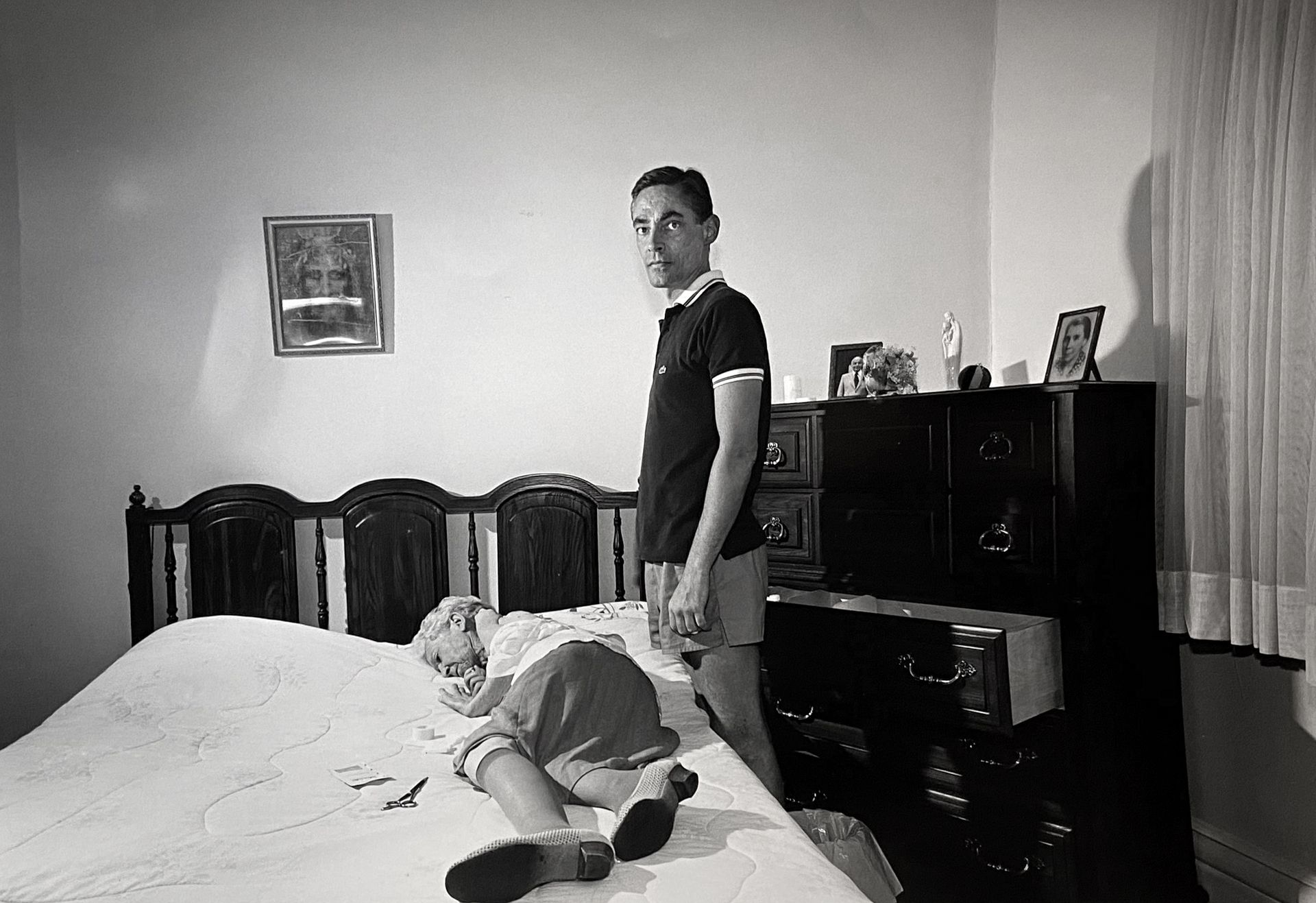 Donigan Cumming (1947)
Untitled, July 19, 1985. 
Vintage silver print (1987), signed and dated in pencil on verso. 
Image : 32.5 x 48 cm / Sheet : 40.3 x 50.5 cm