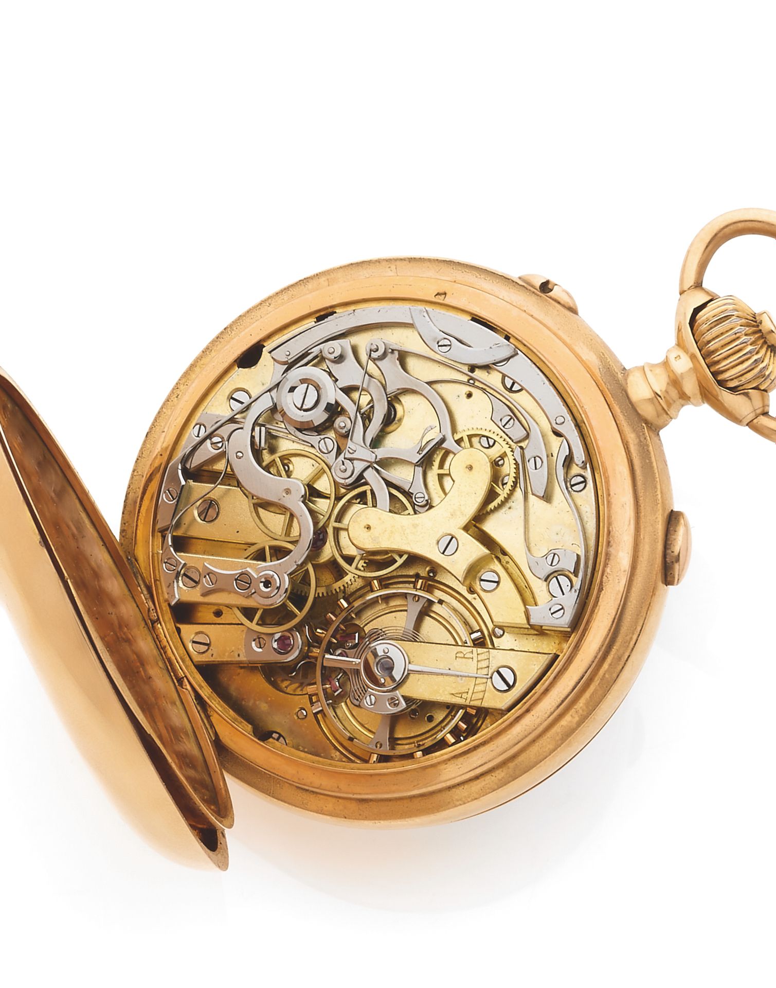 L. LE ROY & Cie
1900-1910
Montre de poche en or jaune 18K (750) avec chronographe à rattrapante pour chronométrer deux temps intermédiaires. 
Boîtier: forme bassine, revers gravé d’un monogramme, cuvette en or gravée: «Horlogers de la Marine, 7 bd de la Madeleine, Paris, anciennement Palais-Royal 13-15». Monopoussoir poussoir olive à 11h pour le déclenchement de la rattrapante. 
Cadran: émail blanc, index chiffres romains peints, deux compteurs, aiguilles poire dorées, aiguilles du chrono en acier bleui. 
Mouvement: mécanique, échappement à ancre, balancier bimétallique compensé, spiral Breguet, remontage au pendant.
Cuvette signée et numérotée 60937. 
Diam. 52 mm
Poids brut: 119,10g
Avec: écrin d’origine, signé.
On joint une petite montre de col en or jaune 18K (750) avec monogramme appliqué au revers, Poids brut: 20g