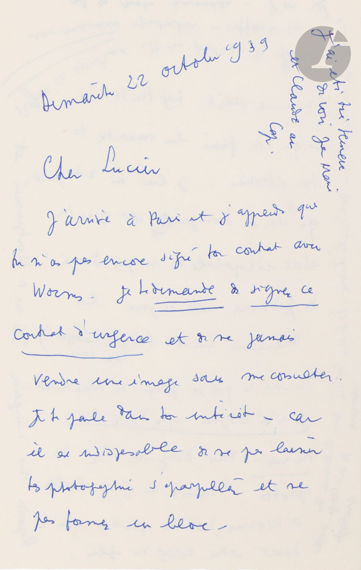 Jean COCTEAU (1889-1963) 
5 L.A.S., octobre-décembre 1959; 6pages in-8 (une à en-tête de Santo-Sospir) et 1page in-4, 
2 enveloppes.
22 octobre. «J’arrive à Paris et j’apprends que tu n’as pas encore signé ton contrat avec Worms. Je te demande de signer ce contrat d’urgence et de ne jamais vendre une image sans me consulter. Je te parle dans ton intérêt – car il est indispensable de ne pas laisser tes photographies s’éparpiller et ne pas former un bloc. Francine [Weisweiller] était très triste de ce que son frère lui raconte de ton attitude. Je lui ai dit qu’il et elle se trompaient et que tu étais incapable de ne pas tenir tes promesses et de jouer la mauvaise carte. (Style chantage après coup.) Tu sais ce que je pense de Mirkine. Je n’ai d’espoir que dans les tiennes. Fais donc un tri des photos “autour du film” (celles de Worms) et des photos qui doivent être celles du film. […] J’ai fait dans l’avion le Poème Préface pour notre livre. Il te sera dédié avec les termes de Gongora»…
14 novembre. «Dis à nos chers Magnan que je suis submergé par une affreuse vague de besognes. J’ai fait à Londres, en 5 jours, le travail de 5 mois. (l’église – et l’Œdipus Rex avec Strawinsky). L’Œdipus Rex a remporté un triomphe. Je suis à Milly où j’ai dû écrire une scène d’un quart d’heure qui manquait au film (et que le film exige). Tu connais la musique»….
[Novembre]. «Je suis stupéfait de “tenir” encore et demain je tourne une scène dont je n’étais pas content (hier j’en tournais une autre à la Turbie au-dessus de Nice). C’est une grande joie de te voir avec le travail. Tes photos envoyées à Francine sont admirables et me rendent impatient de voir les autres»…
21 novembre: «la scène ne comporte que des portraits. […] Je tourne mercredi et j’ai presque terminé le montage. Restent la musique et les commentaires»…
Mardi [décembre]. «Ne mets pas tous tes œufs dans le même panier. Sois rare parce que l’époque n’a aucun sens du rare. Nous ne gagnons que par là. C’est notre mépris pour Match qui s’exprime. Tu dois caresser le style – c’est encore autre chose que “ton style”. […] Je me lève et je tiens encore mal sur mes jambes. Après-demain je serai à Saint-Moritz car il nous faut des cures excessives. Ne te laisse pas rouler par la vague. Il importe de nager à contre vague. Garde des œuvres secrètes»….

On joint un télégramme de Cocteau (18 octobre); et 4 lettres de Lucien CLERGUE à Cocteau (doubles carbone), octobre-novembre 1959.
CCC p. 70-73.

Les lots 24 à 68 sont vendus sur enchères provisoires avec faculté de réunion.