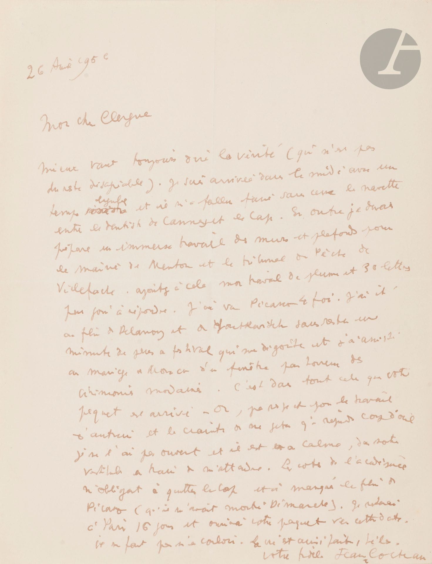 Jean COCTEAU (1889-1963)
3 L.A.S., 26-27 avril et Lundi 1956; 2pages in-4 et 1page oblong in-8, une enveloppe.
26 avril. «Mieux vaut toujours dire la vérité (qui n’est pas du reste désagréable). Je suis arrivé dans le midi avec un temps lugubre et il m’a fallu faire sans cesse la navette entre le dentiste de Cannes et le Cap. En outre je devais préparer un immense travail de murs et plafonds pour la mairie de Menton et le tribunal de pêche de Villefranche, ajoutez à cela mon travail de plume et 30 lettres par jour à répondre. J’ai vu Picasso 4 fois. J’ai été au film de Delannoy [Marie-Antoinette reine de France] et de Youtkevitch [Othello] sans rester une minute de plus au festival qui me dégoûte et j’ai assisté au mariage à Monaco [de Rainier II et Grace Kelly] d’une fenêtre par horreur des cérémonies mondaines. C’est dans tout cela que votre paquet est arrivé. Or, par respect pour le travail d’autrui et la crainte de ne jeter qu’un rapide coup d’œil, je ne l’ai pas ouvert et il est au calme, dans notre vestibule en train de m’attendre. Les votes de l’académie m’obligeaient à quitter le Cap et à manquer le film de Picasso [Le Mystère Picasso de Clouzot] (qu’il m’avait montré dimanche)»…
27 avril. «J’ai la grande joie de vous apprendre que je me suis inspiré pour ma chapelle [Saint-Pierre de Villefranche] de certaines de vos photographies, ayant joué le rôle de la réalité intense (de plus vrai que le vrai). Cela me semblait impossible et demeure un tour de force rarissime que je vous dois. Nous revenons de Baalbek où la Machine infernale se jouait en rêve dans une sorte de théâtre de Palladio – (les ruines du temple de Bacchus). Que n’étiez-vous là avec notre poète – quelles merveilles vous auriez faites. […] Vos Gitans sont devenus les personnages de la trahison de Saint-Pierre. Je suis épuisé de fatigue par l’attente à quoi les ouvriers m’obligent»...

Saint-Jean Cap Ferrat Lundi [7 mai?]. «Peux-tu me procurer d’urgence (de toi ou d’autres) quelques documents significatifs de gros poissons dans cet axe [dessin de deux gros poissons dont les queues s’affrontent]. Tu me rendras grand service»…

On joint une lettre écrite par Madeleine (bonne de Cocteau) le 22 janvier 1956; et 5 lettres de Lucien CLERGUE à Cocteau (4 minutes a.s. et un double carbone), janvier-avril 1956.
CCC p. 15-20.

Les lots 24 à 68 sont vendus sur enchères 
provisoires avec faculté de réunion
