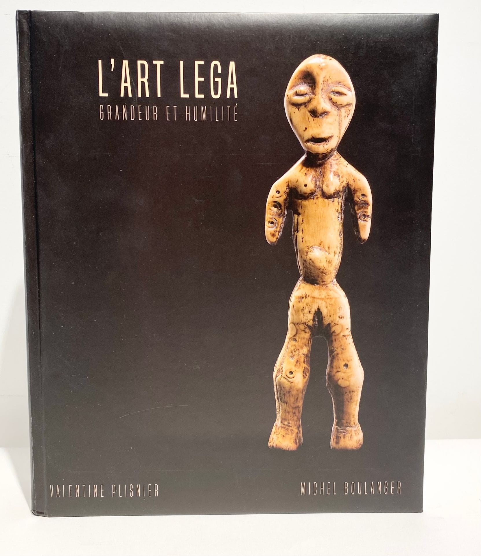 BOULANGER Michel, PLISNIER Valentine, L Art Lega: Grandeur et Humilité dans la collection Valois, Galerie Valois, 2016.