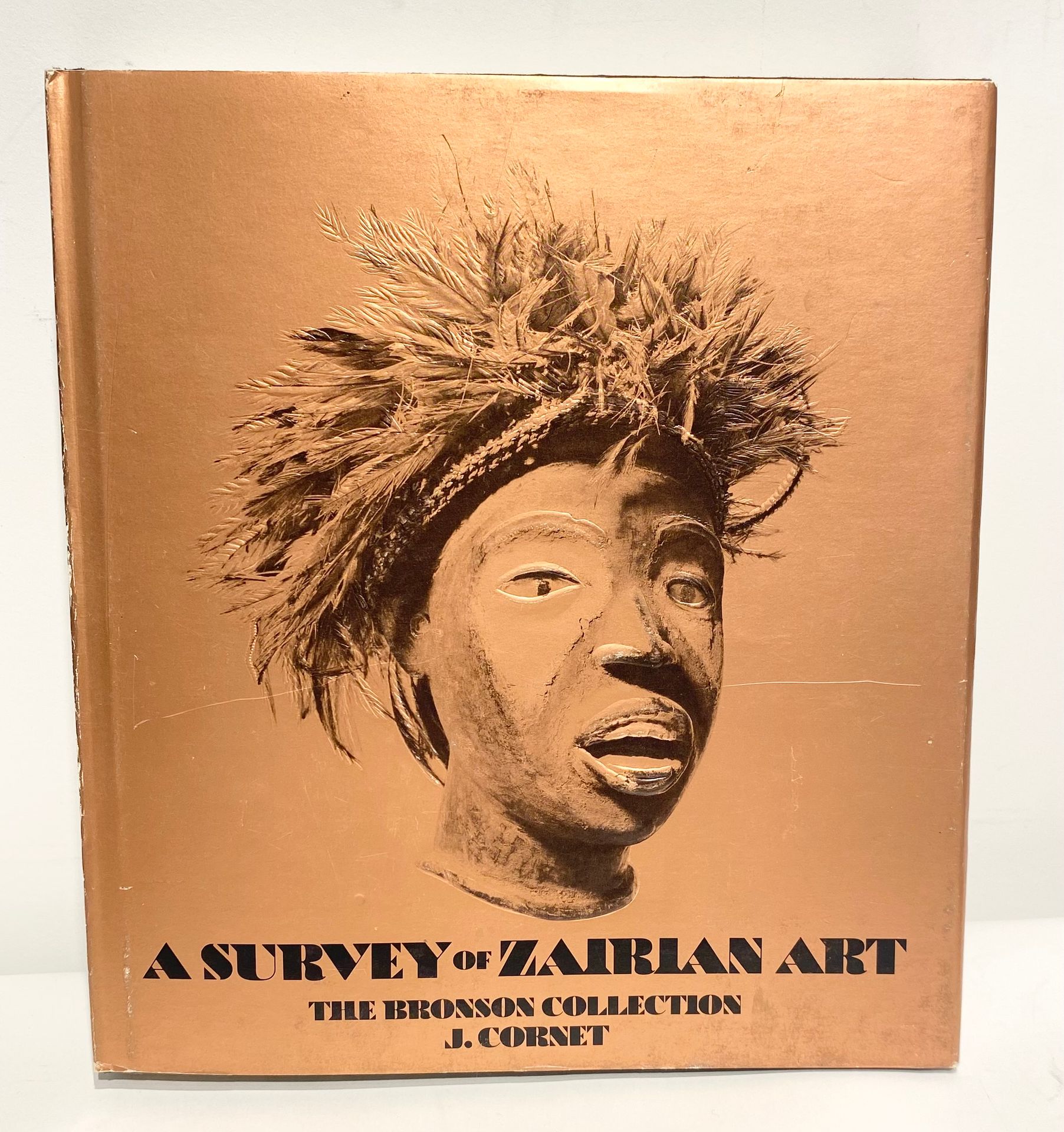CORNET Joseph, A Survey of Zairian Art: The Bronson Collection, North Carolina Museum of Art, 1978.