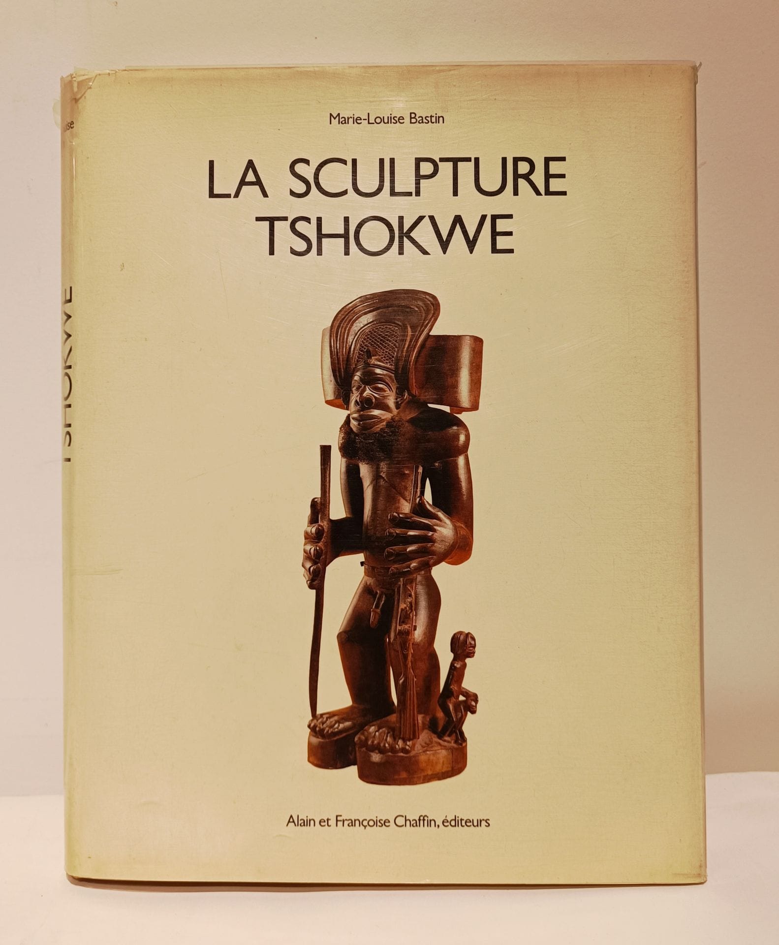 BASTIN Marie-Louise, La Sculpture Tshokwe, Alain et Françoise Chaffin, 1982.