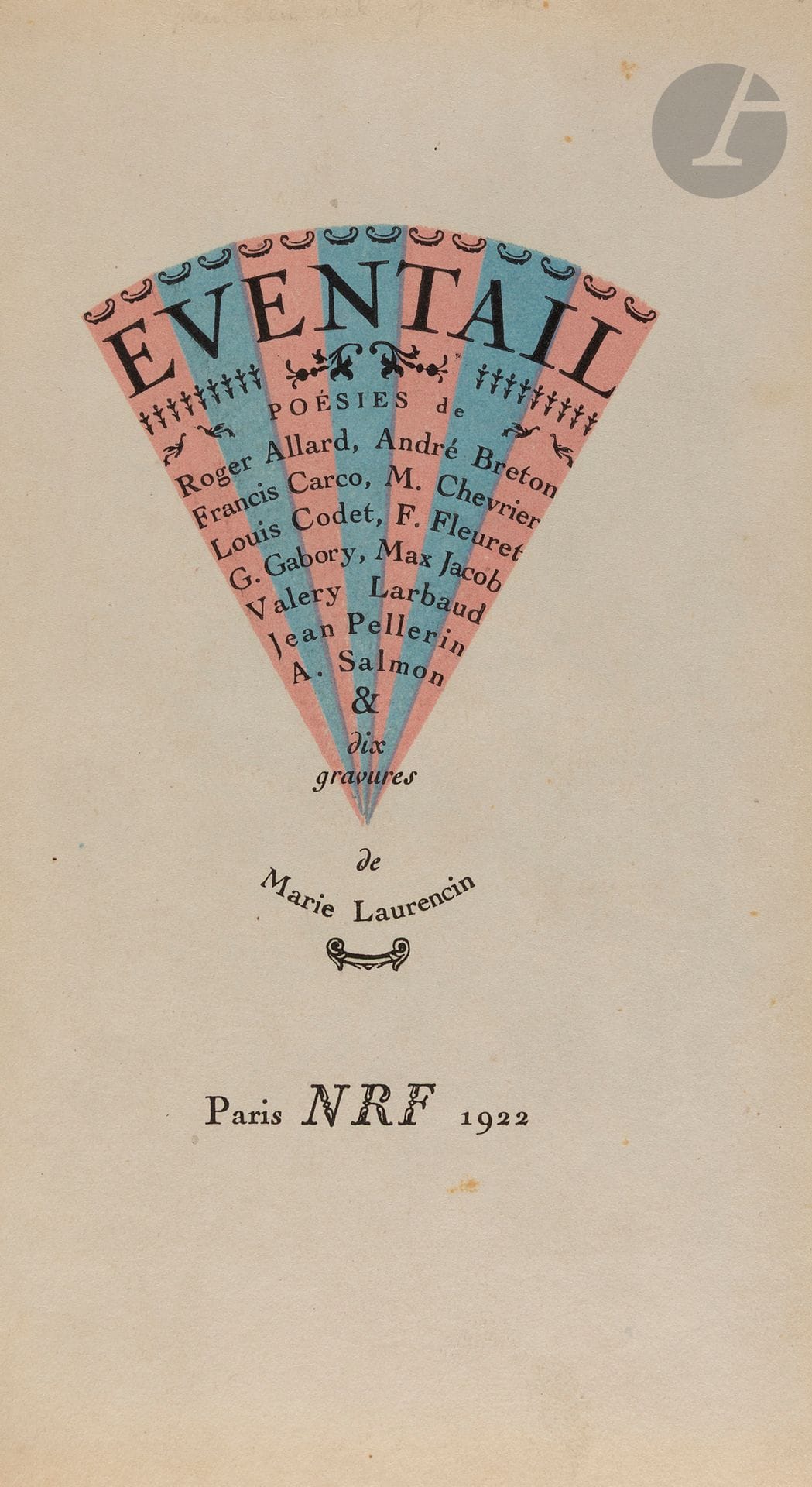 Marie LAURENCIN (1883-1956).
L.A.S. à Albert FLAMENT, et livre dédicacé.
Éventail / dix gravures de Marie Laurencin accompagnées de poésies nouvelles de Louis Codet, Jean Pellerin et de MM. Roger Allard, André Breton, Francis Carco, M. Chevrier, F. Fleuret, G. Gabory, Max Jacob, Valery Larbaud, A. Salmon (Paris, Éditions de la Nouvelle Revue Française); in-12, basane vert pâle, pièce de titre rose sur le dos lisse orné d’un motif floral, couverture illustrée et dos conservés, non rogné (rel. en partie décolorée et tachée).
Édition originale, tirée à 325 exemplaires sur Hollande vergé Van Gelder Zonen, filigrané «à l’Amour».
Envoi autographe: «A Albert Flament / son amie / fraternellement / Marie Laurencin», avec arabesque à l’encre bleue.
On a monté en tête du livre une L.A.S. «Marie» à Albert Flament; 3pages in-8 sur papier gaufré à dentelle décoré d’une chromolithographie collée sur fond coloré en bleu.
«Cher Albert Je n’ai pas sous mes pieds le tabouret rose je l’ai sous mes yeux. Quel ravissant objet». Max [Jacob] est venu la chercher: «Nous avons été à la foire au Pain d’Épice et à la représentation de la ménagerie Laurens. Partout on chantait l’air des Bijoux. Il faisait beau – et tous les nouveaux-nés dans les bras de leurs mères respiraient l’air pur des manèges» Elle a eu le Monde illustré: «On va dire Albert Flament ne parle que de Marie. […] C’est Max qui m’a dit de vous écrire sur ce papier qu’il a rapporté exprès. […] J’ai vu Misia une seconde avant son départ. Ils dînaient avec Picasso – d’aller en vitesse à Venise ne signifie pas un bonheur à Paris. Cette sacrée Coco [Chanel] qui ne pense qu’à la peur». Elle aimerait être à la campagne. «Je vais sûrement mettre des arbres dans mes tableaux»…