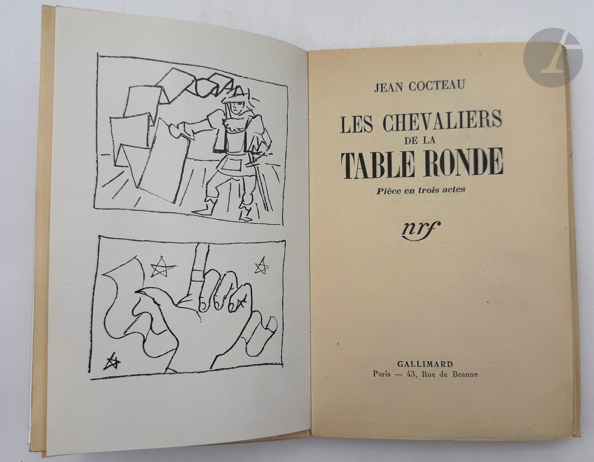 COCTEAU (Jean).
Les Chevaliers de la table ronde. Pièce en trois actes.
Paris : Gallimard, [1937]. —In-12, broché, couverture rempliée.
Édition originale.
UN DES 9 EXEMPLAIRES SUR JAPON IMPÉRIAL DES PAPETERIES RENAUD TEXIER, second papier après 6 exemplaires sur papier de Chine.
Exemplaire parfaitement conservé.
