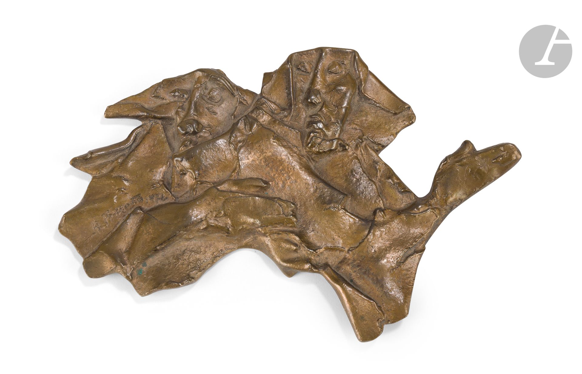 Gualtiero BUSATO [Italian] (1941-2025) Personnages, 1974 Bronze plaque with medal patina. Signed and dated lower left. Numbered "E.E/30". Hallmark of the Monnaie de Paris. 14 x 20 cm