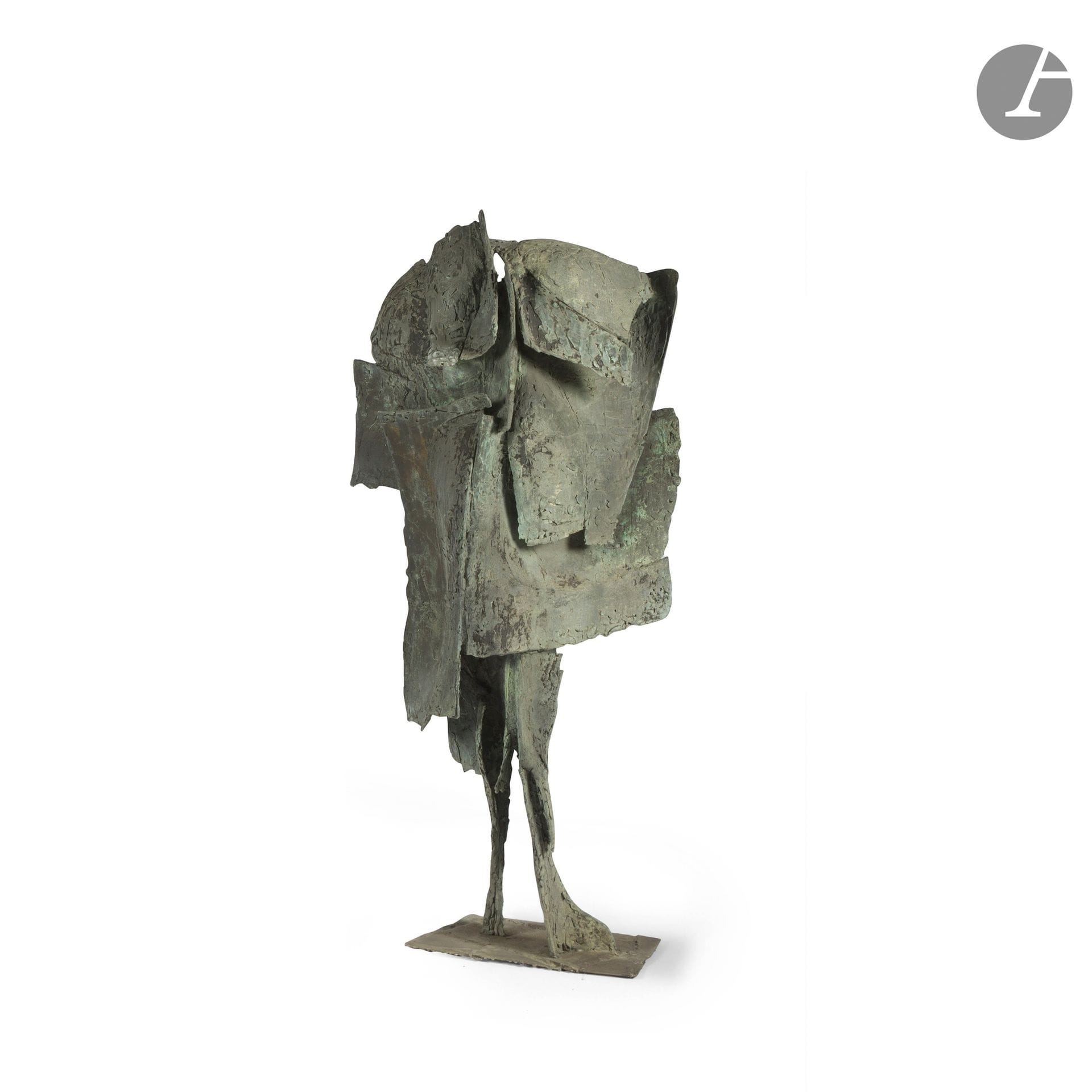 OLIVIER STREBELLE (1927-2017) 
Le Petit bonhomme, 1962
Sculpture. Épreuve en bronze à patine vert de fouille. Signée et datée STREBELLE (19)62 au dos. H. 117 cm 

Bibliographie : 
Sophie Orloff, Michel Olyff et Philippe Dasnoy - Olivier Strebelle - Journal d'un sculpteur - Éditions du Crédit communal de Belgique, Bruxelles, 1985. Une autre épreuve de notre modèle de sculpture reproduite au sein de l'ouvrage consacré à l'artiste.