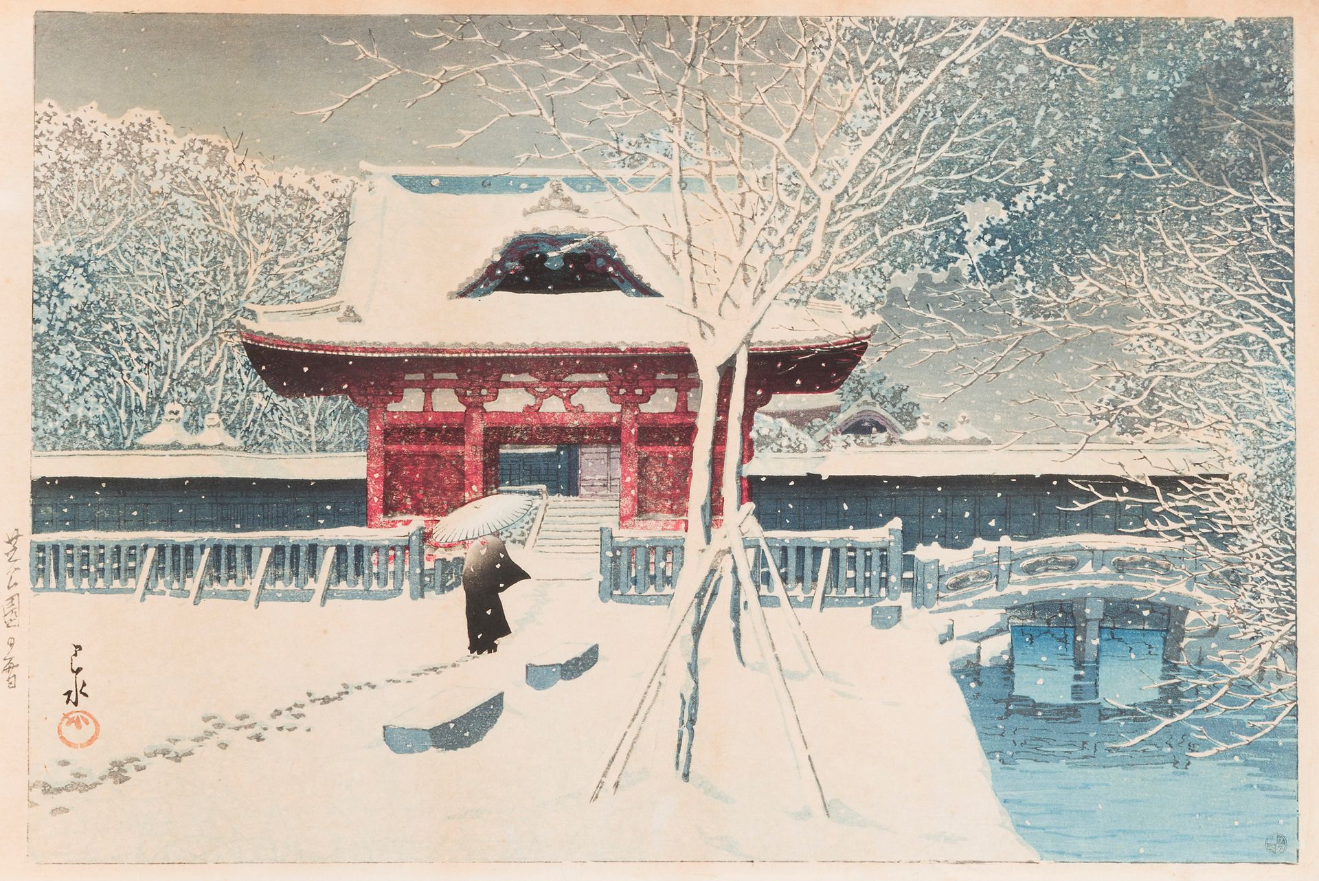 Kawase Hasui (1883-1957), « Le temple Saishoin à Hirosaki sous la neige », Hirosaki Saishōin - 弘前最勝院
Une estampe, encre et polychromie sur papier, format oban tate-e de la série Nihon fūkei shū higashi Nihon hen - 日本風景集 東日本辺, - « Collection de vues panoramiques de l’Est du Japon », représentant une pagode sous la neige. Inscription dans la marge à gauche : 昭和六十一年二月作 - Showa juichi nen nigatsu saku - « Fait en février 1936 ». Cachet de l’éditeur Watanabe Shōzaburō dans la marge droite.
Rousseurs.
