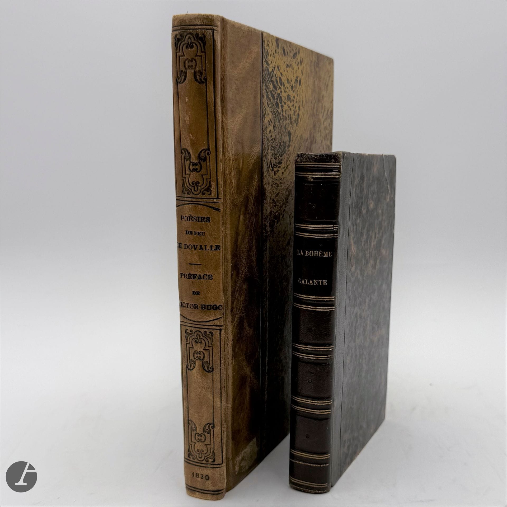 DOVALLE (Charles). 
Le Sylphe, Poésies de feu Ch. Dovalle, précédées D’une Notice par M. Louvet, et d’une préface, par Victor Hugo. Paris : Ladvocat, 1830. - In-8, demi-veau marbré à la Bradel, double filet à froid, dos lisse orné, non rogné (reliure du XXe siècle). Édition originale posthume. Quelques frottements d’usage, trace d’un adhésif sur le premier plat. Rousseur sans gravité aux derniers feuillets. Déchirure sans manque sur le haut d’un feuillet (pp. 219-220). 
Provenance : F. Cresson, avec ex-libris. 

On joint : 
- NERVAL (Gérard de). La Bohème galante. Paris : Michel Lévy frères, 1855. In-18, demi-basane brune, dos lisse orné (reliure de l’époque). Édition en partie originale. Exemplaire de second tirage portant au verso du faux titre la mention « Imp. Simon Raçon et comp. », dans le premier il est indiqué «Typ. Simon Raçon et comp. ». Bon exemplaire en reliure de l’époque. Un coin cassé. Rares rousseurs.