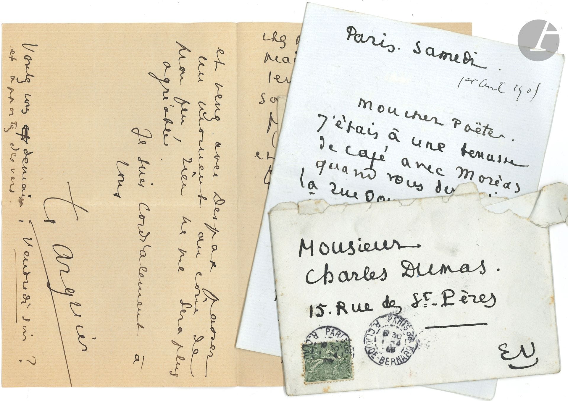 Léo LARGUIER (1878-1950). 54 L.A.S., 1905-1911, à Charles Dumas; env. 115 pages in-8 ou in-12, enveloppes.
Importante correspondance amicale et littéraire à son «vieil ami», son «cher poëte», «Mon lieutenant», «Mon vieux», etc. Au sujet de poésie, de leurs travaux; demandes d’écrits ou d’articles dans divers journaux; questions d’argent, de rendez-vous et invitations, recommandations, vœux, etc.
1er avril 1905. Il était à une terrasse de café hier avec Moréas, et remercie Dumas pour son volume; il l’invite à prendre le café chez lui un soir; «Derème m’a dit de fort beaux vers de vous», et il aimerait connaître ce poème… Remerciements pour son article: «Rien ne pouvait me toucher davantage […]. Les poëtes sont d’ailleurs les seuls critiques et je suis très fier des pages que vous me consacrez. C’est certainement la première fois que l’on dit ces choses sur mon art»… Le livre de Despax va bientôt paraître: «je crois qu’il sera fort beau»… Février1907. «Une mort, celle du Mouvement! Cette revue meurt de misère». Il lui propose des nouvelles pour le Figaro: «Je ferai autre chose que des contes si cela arrangeait. N’oubliez pas que je suis le chroniqueur de L’Intransigeant – que de titres!»… Le Mouvement reparaitra peut-être au printemps «transformé, critique et agressif», mais il tâchera de lui faire un article dans la revue Antée. Il enverra une nouvelle pour Le Gaulois… «Les muses sont chez moi ce matin, j’écris des vers!»… Septembre 1907. Il travaille aux épreuves de son poème Jacques (Mercure de France ,1907): «Jacques est sur ma table, vêtu de papier imprimé, sentant l’encre qui a coulé sur son habit blanc»… Demande d’insertions dans Le Gaulois, renvois d’épreuves corrigées, enterrement de Sully-Prudhomme, etc. Il est «submergé, j’ai des besognes à livrer et me suis rasé ce matin pour la 1ère fois depuis 6 jours»… Octobre 1908. «Vous êtes un de ces amis comme on en voit dans les romans bien pensants», le «type de l’ami sincère»… 1er janvier 1909. «Les temps sont atrocement sombres. […] Vallotton a fait de vous un fort beau masque»… 29 fév. 1909. Que fait-il «chez les glandivores du Luxembourg (L. Tailhade) êtes-vous sénateur comme le Beuve? […] que pensez-vous de Mendès? L’avais-je assez dit qu’il recevrait la foudre? Mais je pensais qu’il serait à table ou au bordel»… 5 avril 1909. Ennuis d’argent, remerciements pour un mandat, «Si par hasard vous fondiez un grand journal, je tiens un splendide roman d’aventures à votre disposition»… Il repart régulièrement à la Grande Combe: «J’ai fui aux neiges et aux montagnes glacées, après avoir porté le fer dans ma vieille liaison. C’est dur. Il le fallait, c’est fini». Il va rester là deux mois à travailler: «J’ai fui à la montagne sinistre et natale, pour travailler un peu dans la paix»… «Je suis enlisé, je mange comme un curé et je bois comme un fossoyeur»… Il pensait venir pour enterrer son père mais maintenant qu’il va mieux il a hâte de remonter à Paris: «Nous ne sommes pas faits pour ces maisons peuplées, occupées à des choses ridicules; nous sommes des solitaires, de splendides diamants qui souffrent de tout contact. Ai-je raison, mon vieux sanglier de la Cour de Rohan?»…
On joint 2 cartes de visite, 1 L.A.S. du même à Louis Dumas, et 1 L.A.S. d’E. Lenoble