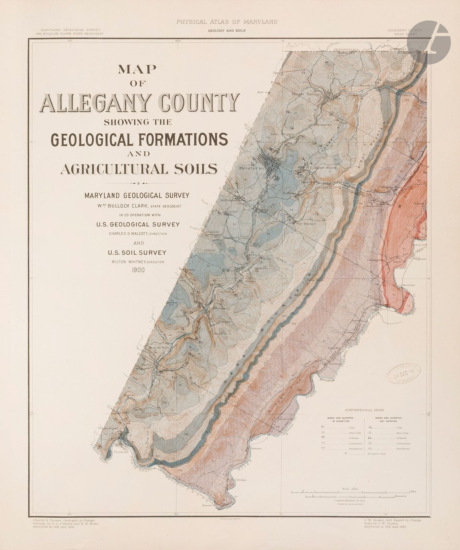 U.S. GEOLOGICAL SURVEY. / CLARK, W. B. Physical atlas of Maryland Allegany County. Map of Allegany County showing the geological formations and agricultural soils / Maryland Geological Survey… [Baltimore], Maryland Geological Survey, 1900. 600 x 500 mm. Lithographie en couleurs. Atlas grand in-folio, couverture débrochée et abîmée. Six cartes lithographiées en couleurs. 52 x 43 cm chacune. Papier un peu jauni.

[Carte du comté d’Allegany montrant les formations géologiques et les sols agricoles dressée par le Maryland Geological Survey, W.M Bullock Clark, géologue d’État, en coopération avec l’U.S. Geological Survey, Charles D. Walcott, directeur, et l’U.S. Soil Survey, Milton Whitney, directeur ; géologie par C.C. O’Harra et R.B. Rowe ; sols par C.W. Dorsey]. 
 
Cette carte au 1 : 62 500 a été réalisée dans le cadre d’une étude approfondie de la géologie et des ressources minérales du comté d’Allegany, dirigée par William Bullock Clark, géologue d’État. Elle a été publiée par la Johns Hopkins Press en 1900.
