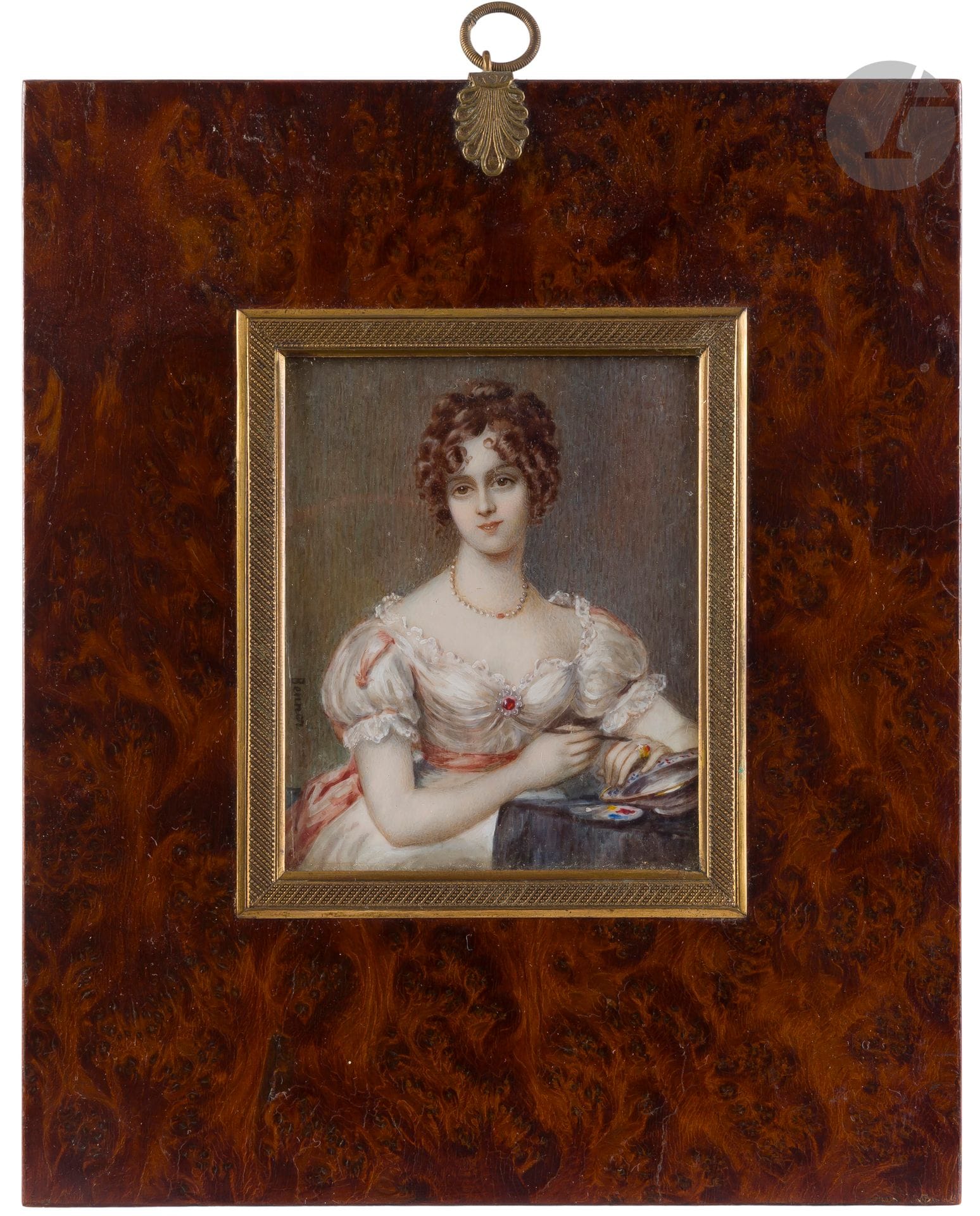 Jean Henri BENNER (1776-1829)
Portrait d’une jeune femme peignant l’aile d’une coupe en porcelaine
Gouache sur carton.
Signée à gauche.
8,5 x 6,5 cm
Encadrée et présentée sur un velours cramoisi.

Copie du portrait de Mary Anne Bloxam (future Mrs. Frederick H. Hemming), c. 1824-1825 par Thomas Lawrence (1769-1830). Ce portrait se trouve depuis 1964 à la Kimbell Art Foundation, Fort Worth.

[art russe]