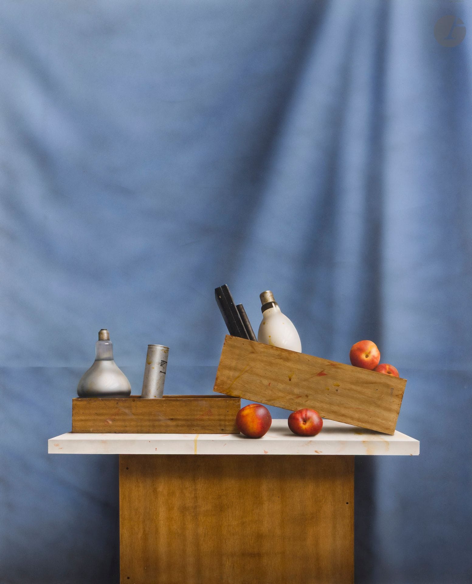 Lorenzo FERNANDEZ (né en 1970)
Composicion con frutos
Huile sur panneau.
Signée en haut à droite.
100 x 81 cm
- Provenance : 
Galerie Tamenaga, Paris (étiquette au dos du montage).